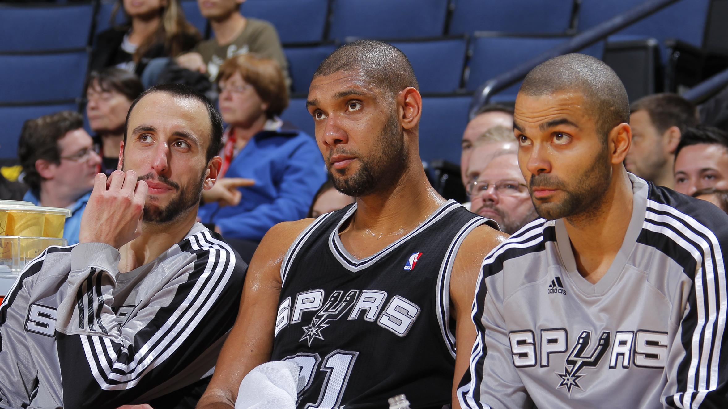 San Antonio Spurs v Golden State Warriors