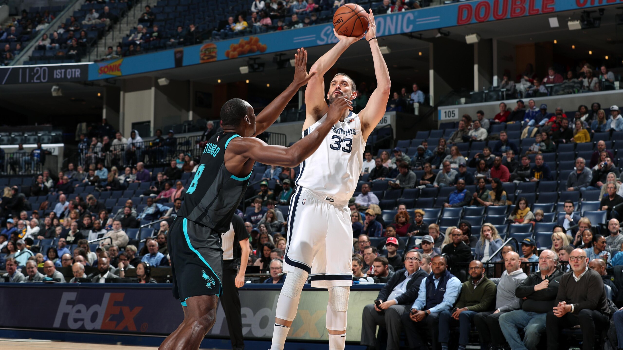 Charlotte Hornets v Memphis Grizzlies Charlotte Hornets v Memphis Grizzlies