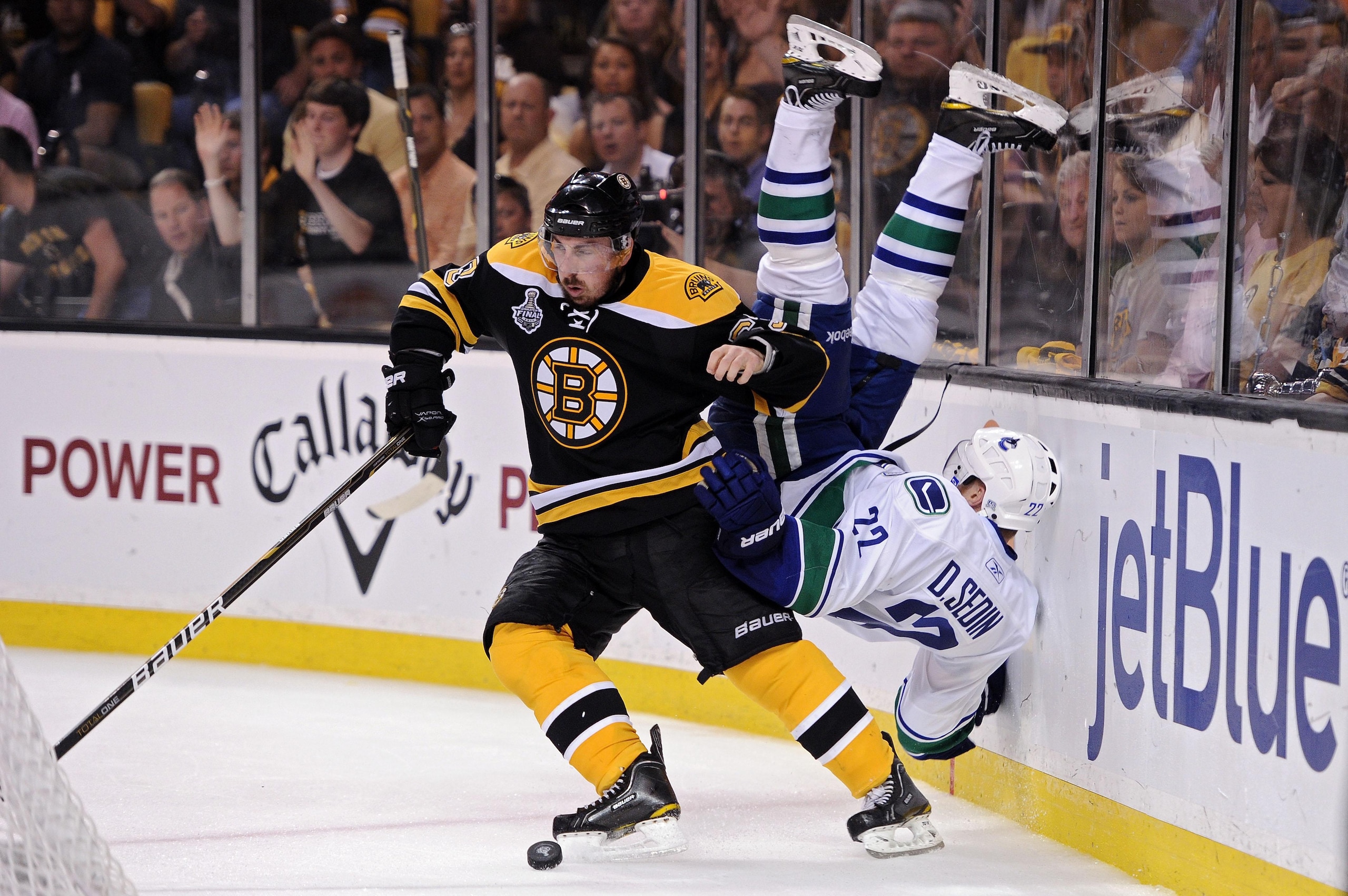 Vancouver Canucks v Boston Bruins - Game Four