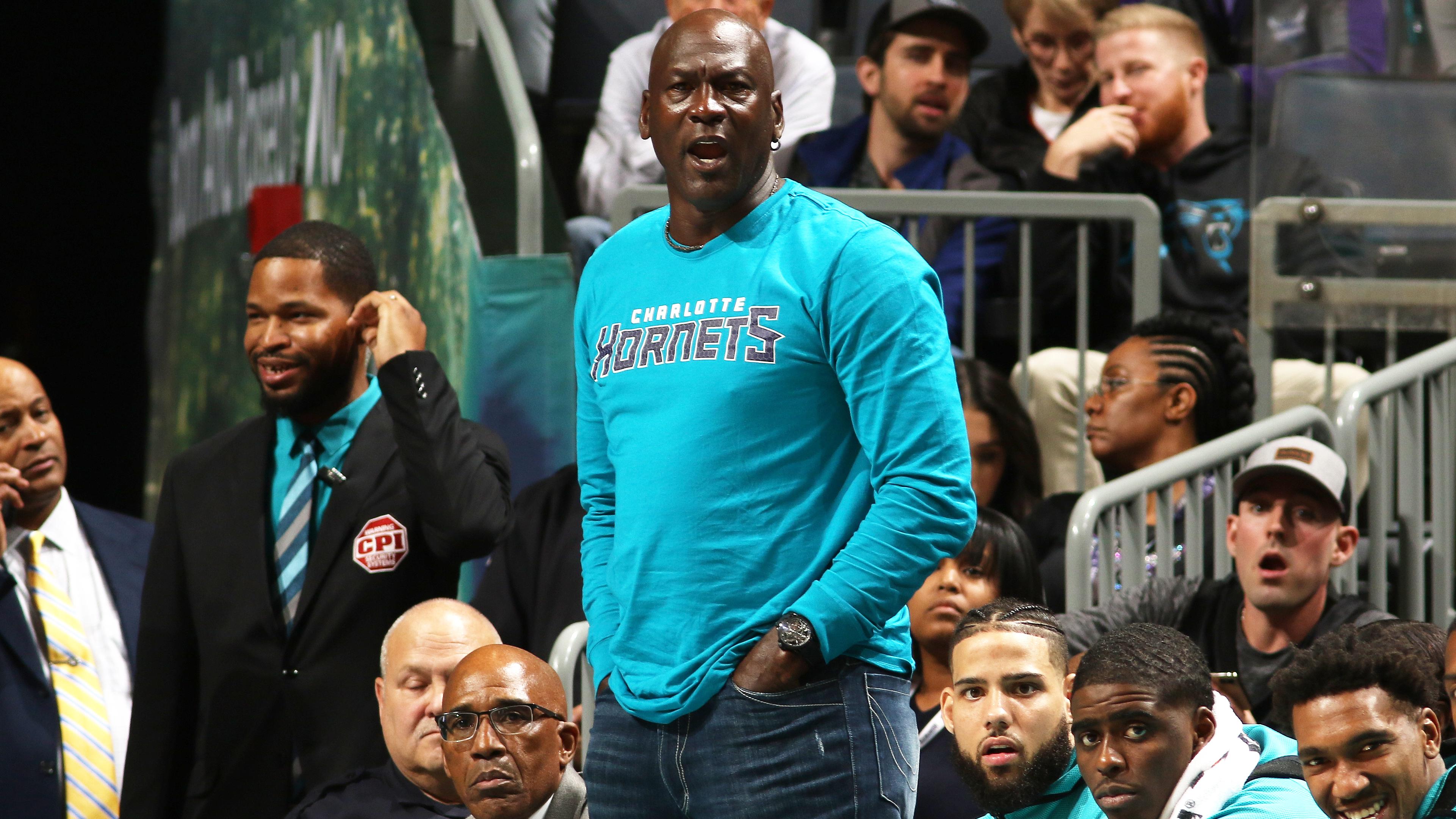 Indiana Pacers v Charlotte Hornets