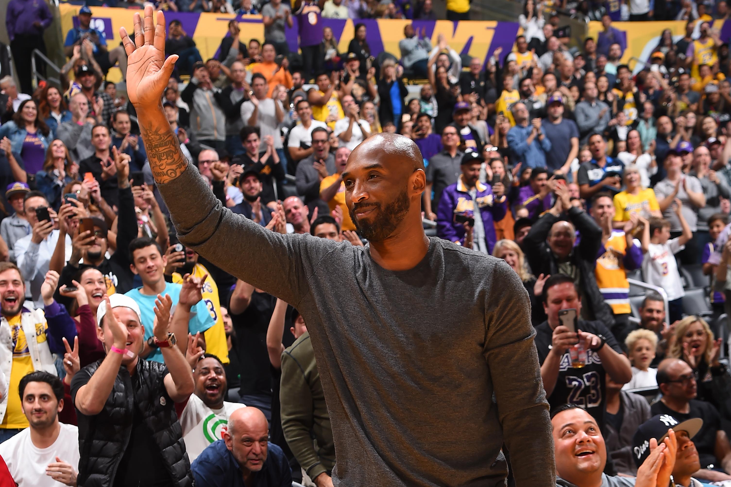 Atlanta Hawks v Los Angeles Lakers