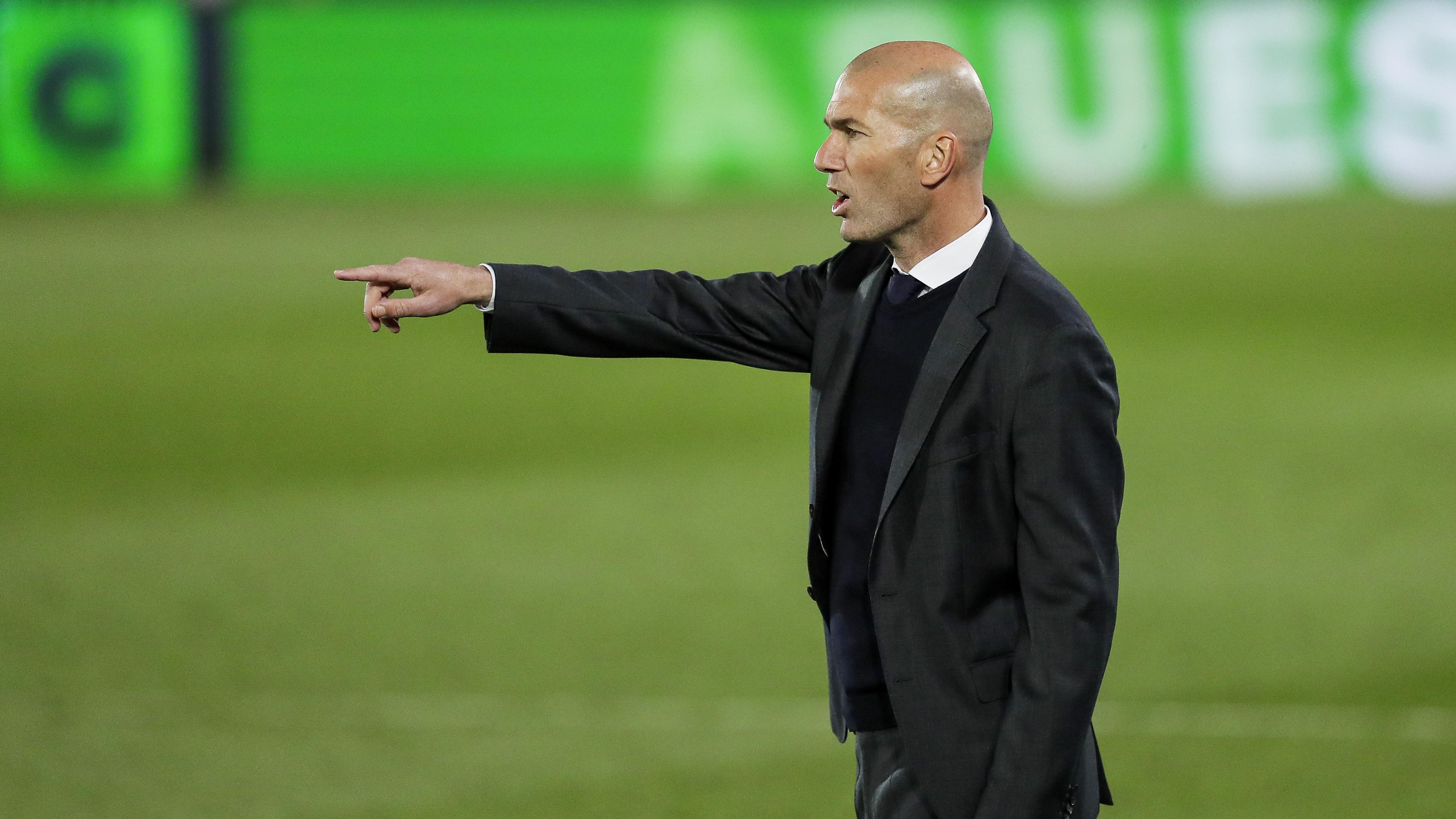 Real Madrid v Osasuna - La Liga Santander