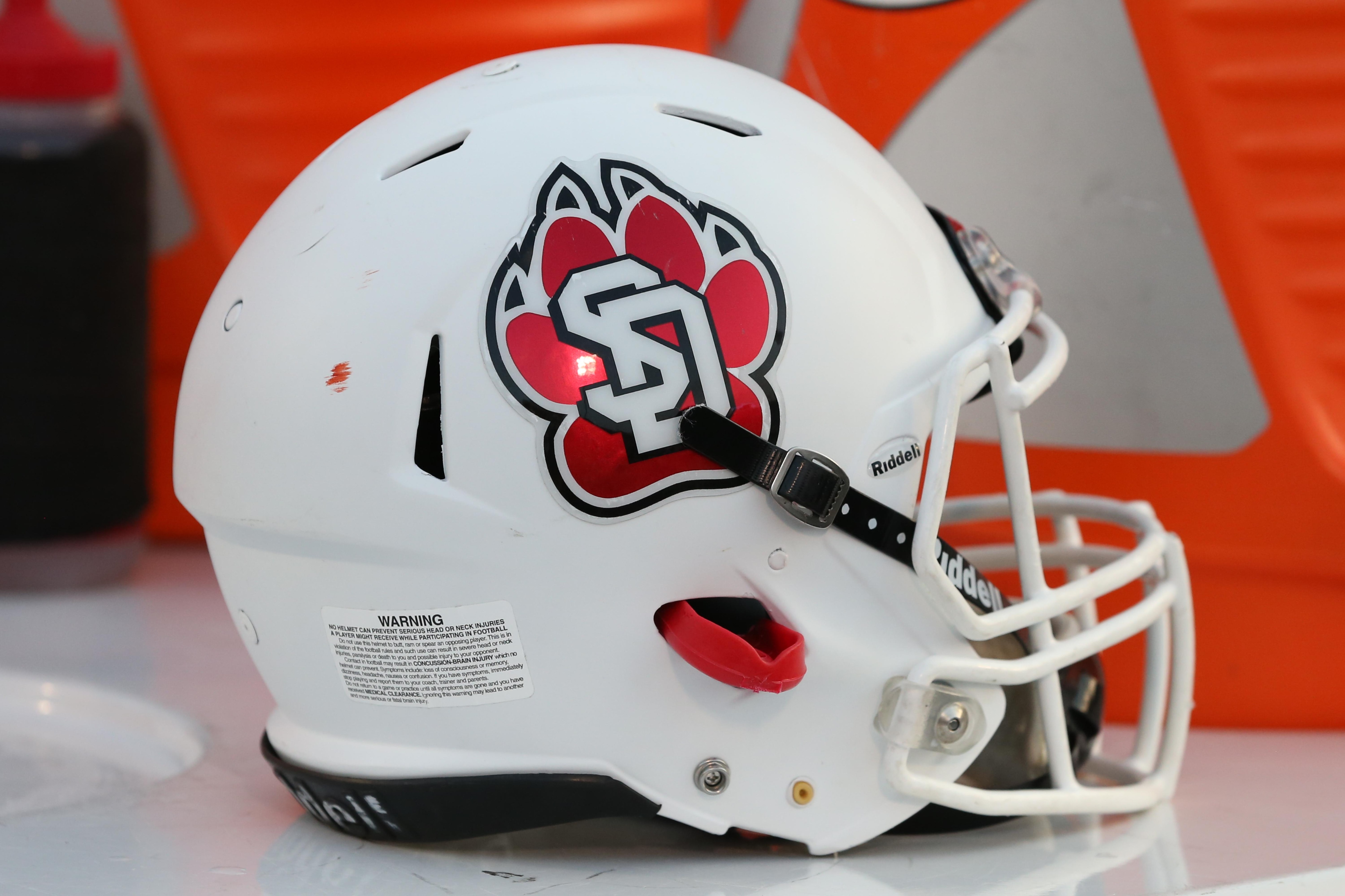 COLLEGE FOOTBALL: SEP 03 South Dakota at Kansas