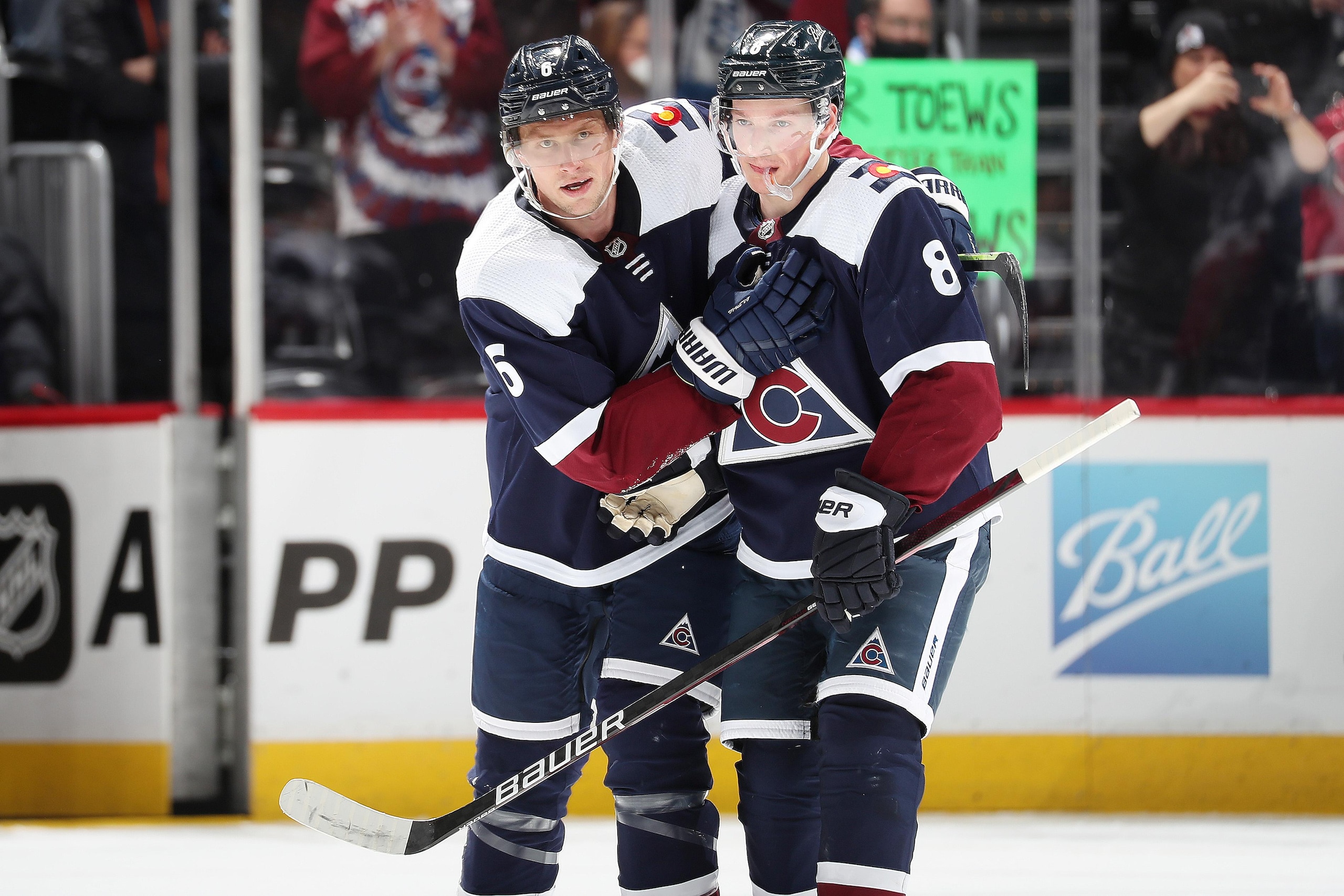 Chicago Blackhawks v Colorado Avalanche
