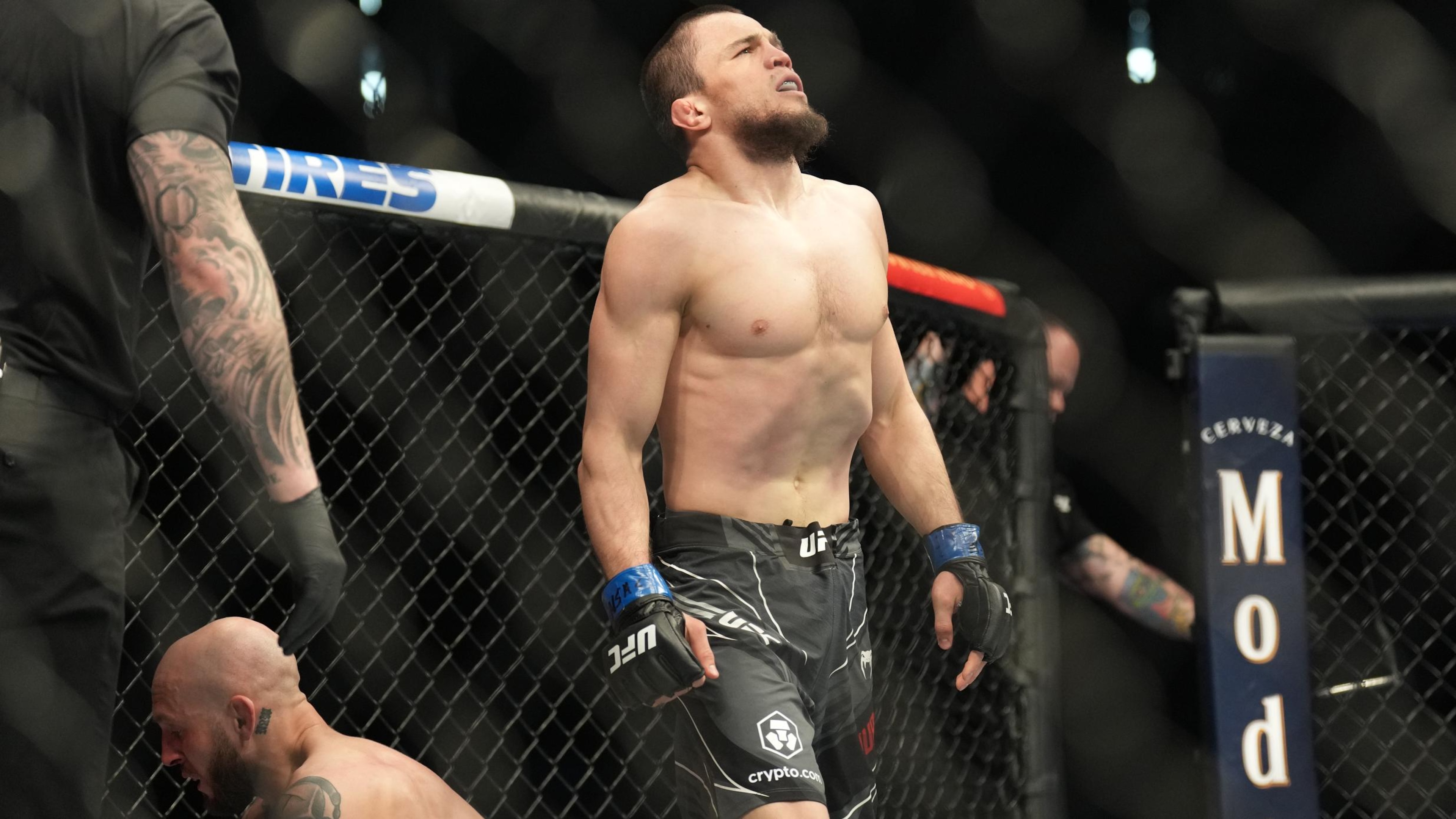 MMA: MAR 05 UFC 272