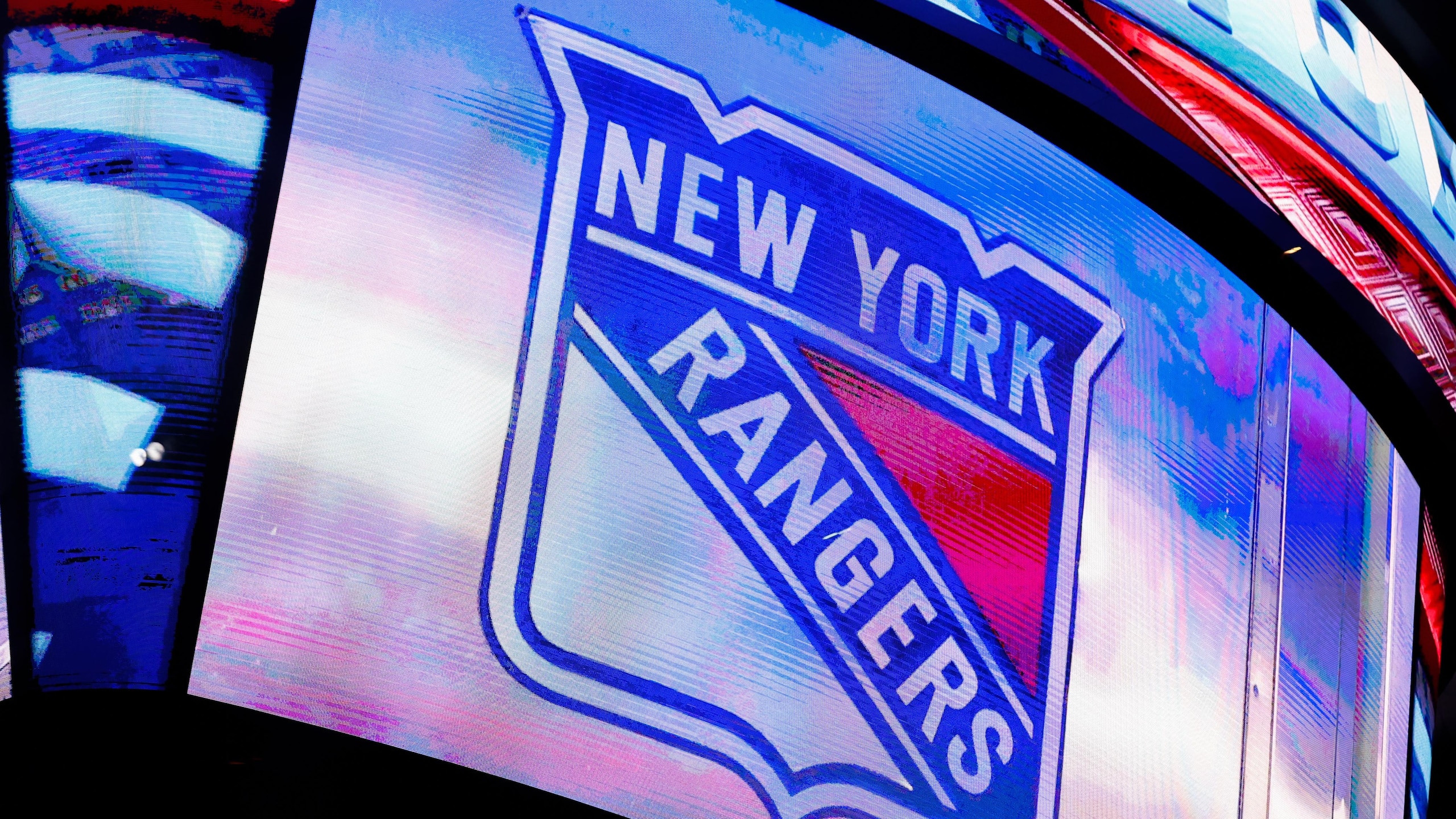 NHL: MAY 03 Playoffs Round 1 Game 1 - Penguins at Rangers