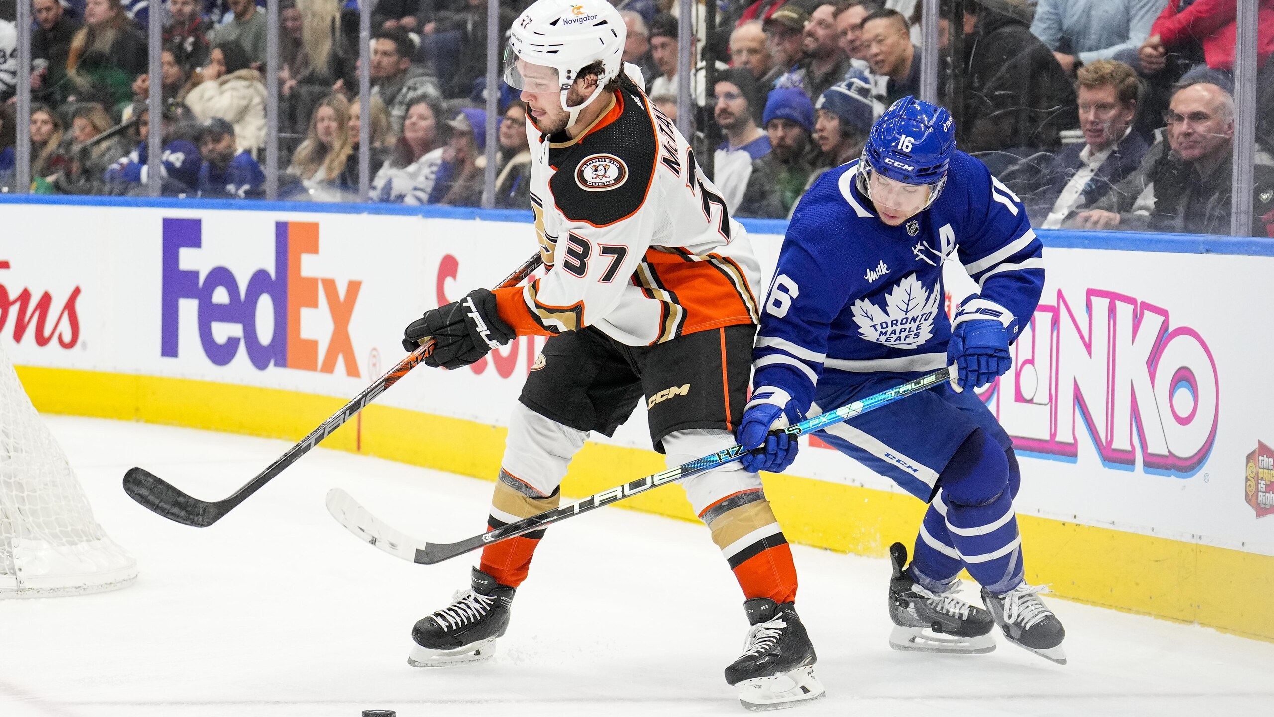 Anaheim Ducks v Toronto Maple Leafs