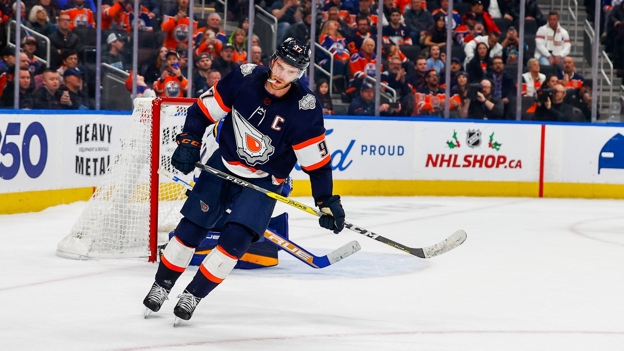NHL: DEC 15 Blues at Oilers NHL: DEC 15 Blues at Oilers