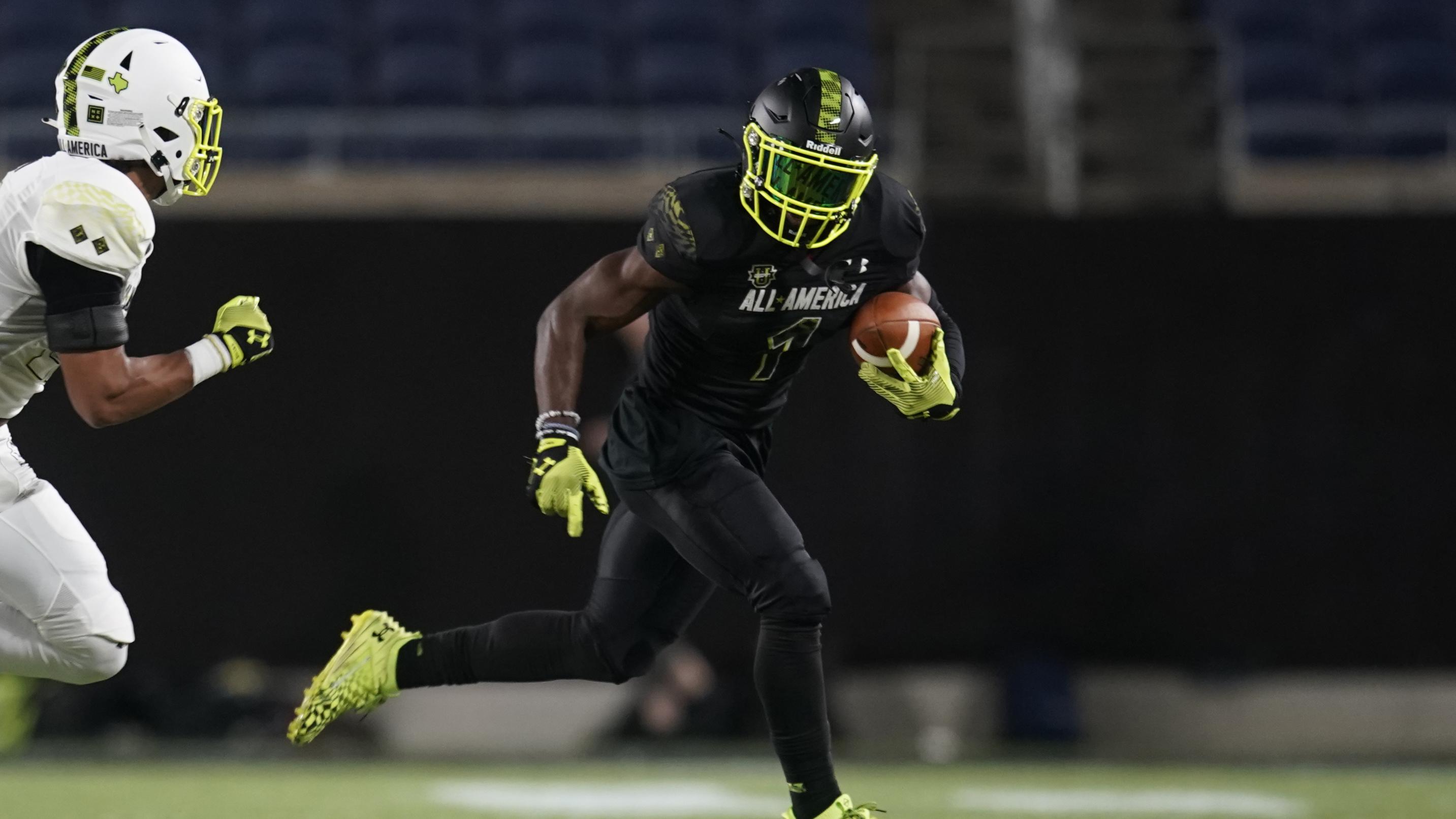 HIGH SCHOOL FOOTBALL: JAN 03 Under Armour Next All-America Football Game