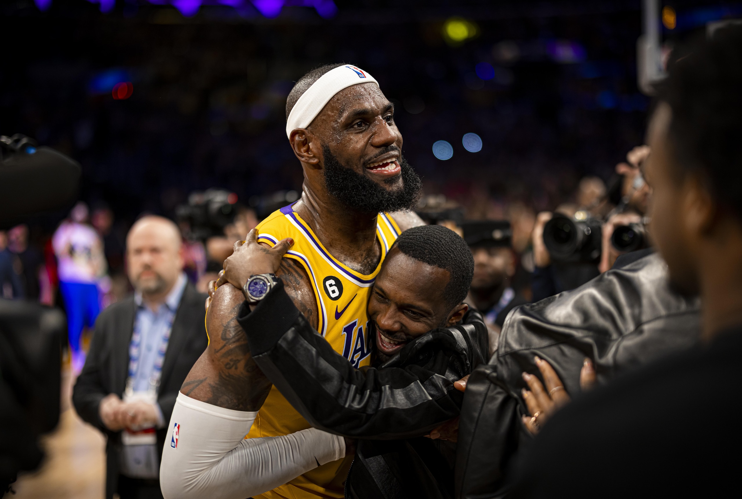 Oklahoma City Thunder v Los Angeles Lakers Oklahoma City Thunder v Los Angeles Lakers