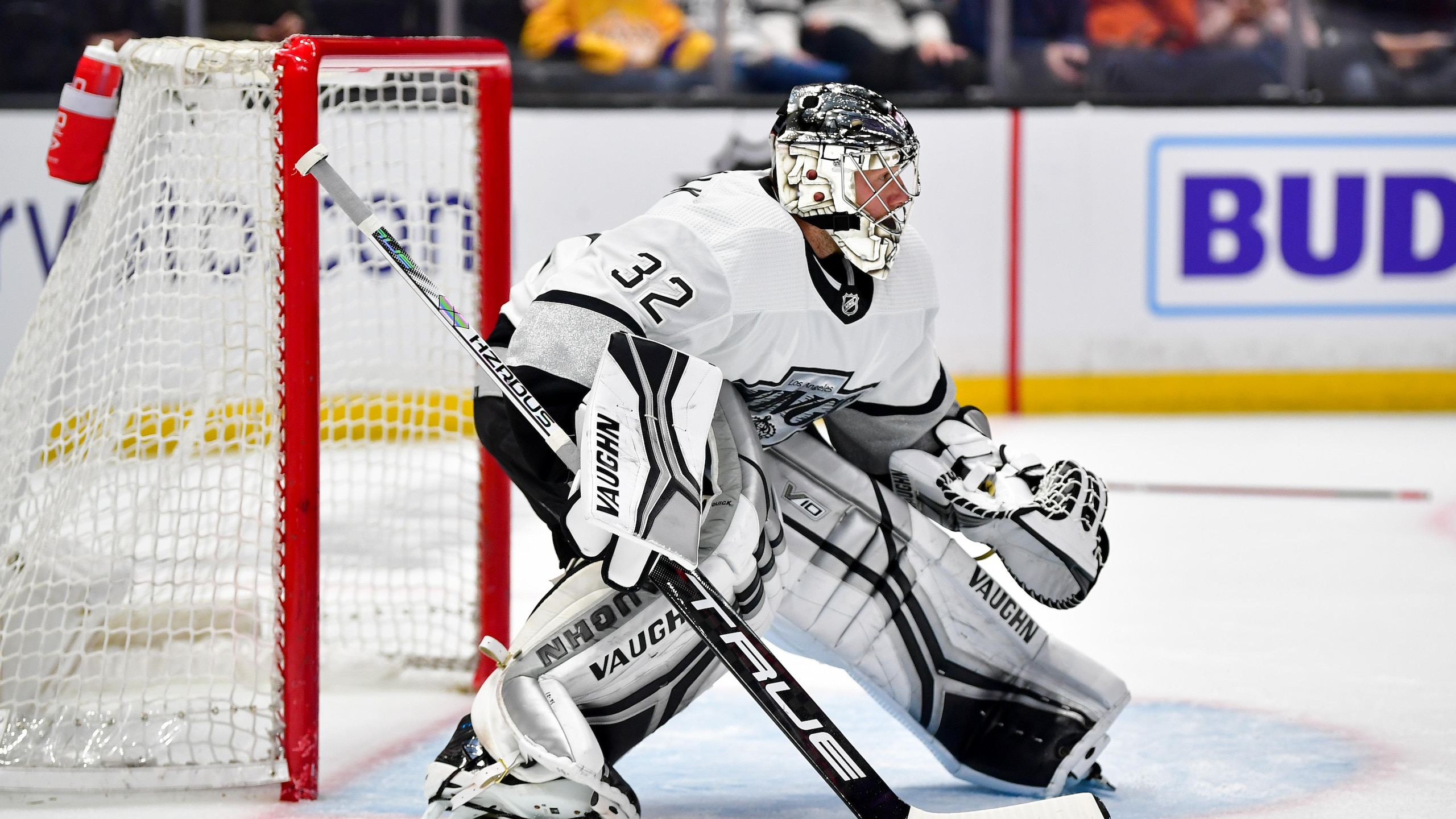 Arizona Coyotes v Los Angeles Kings