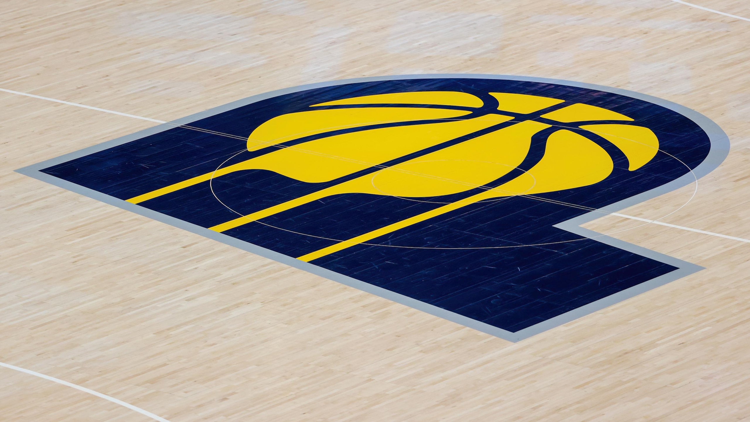 Charlotte Hornets v Indiana Pacers