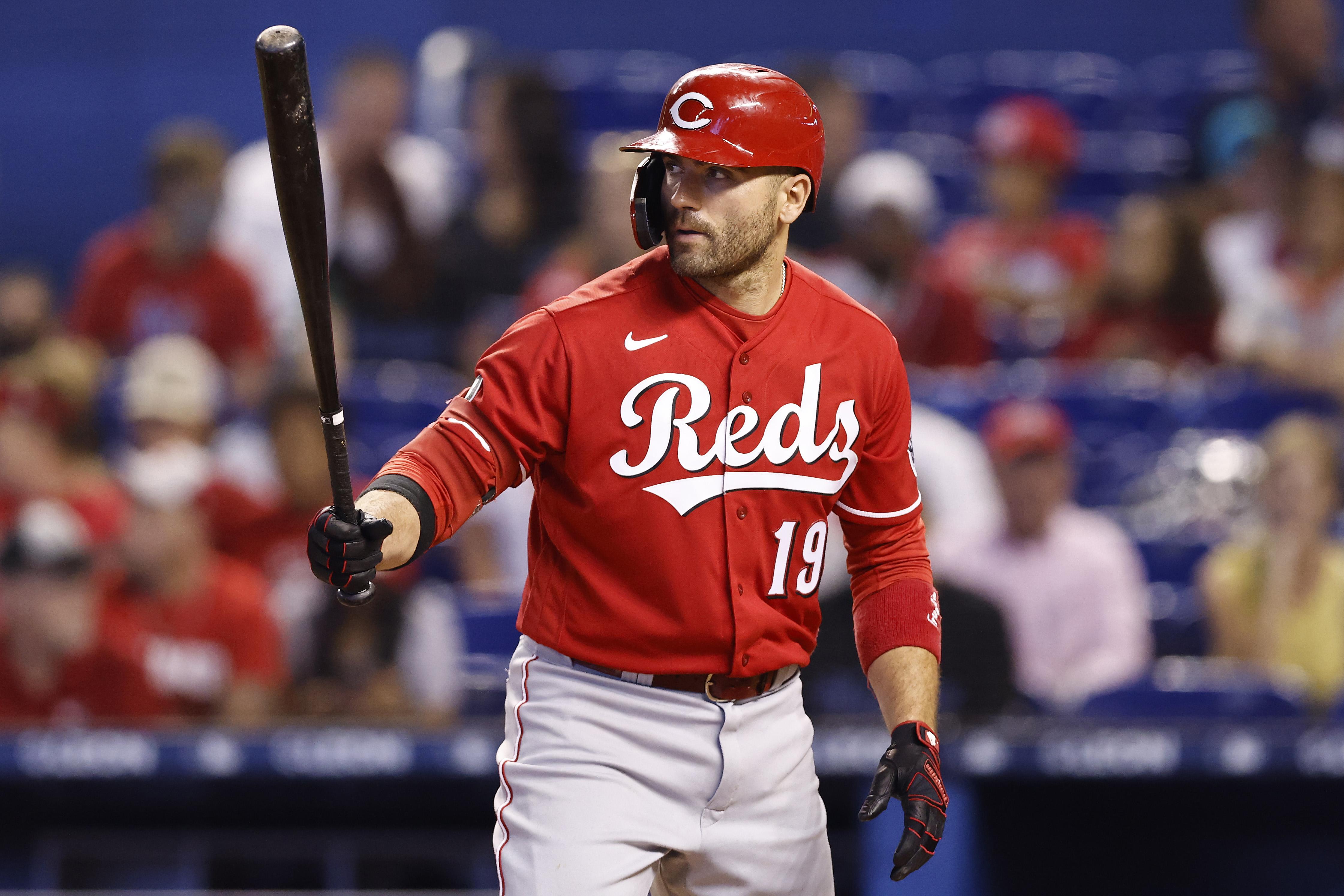 Cincinnati Reds v Miami Marlins