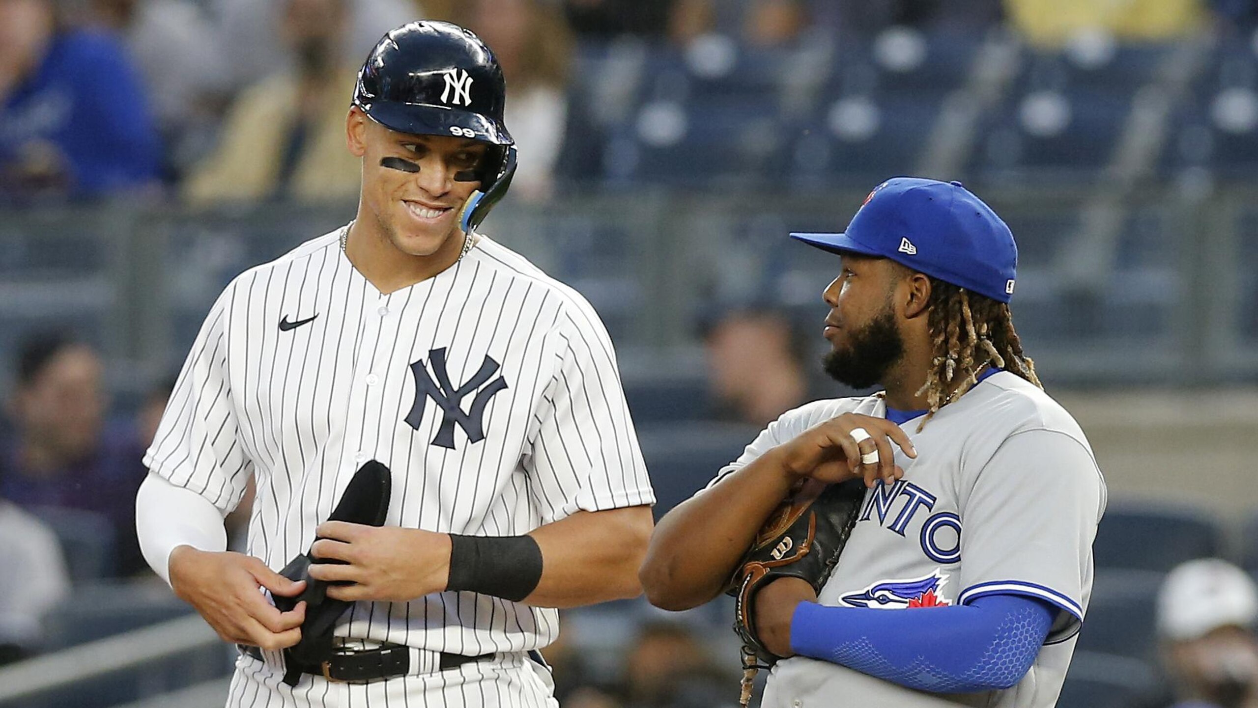 Toronto Blue Jays v New York Yankees