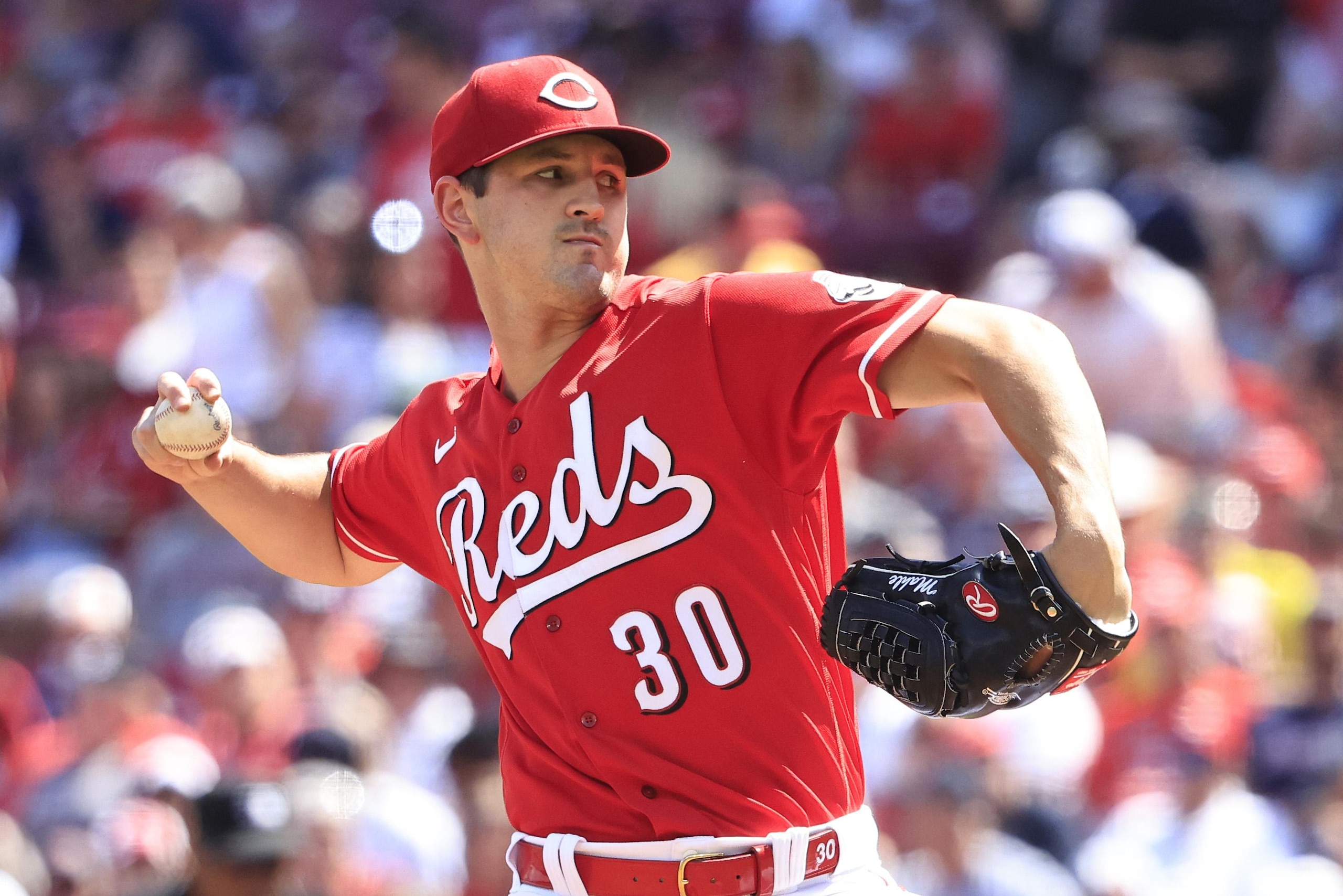 Atlanta Braves v Cincinnati Reds