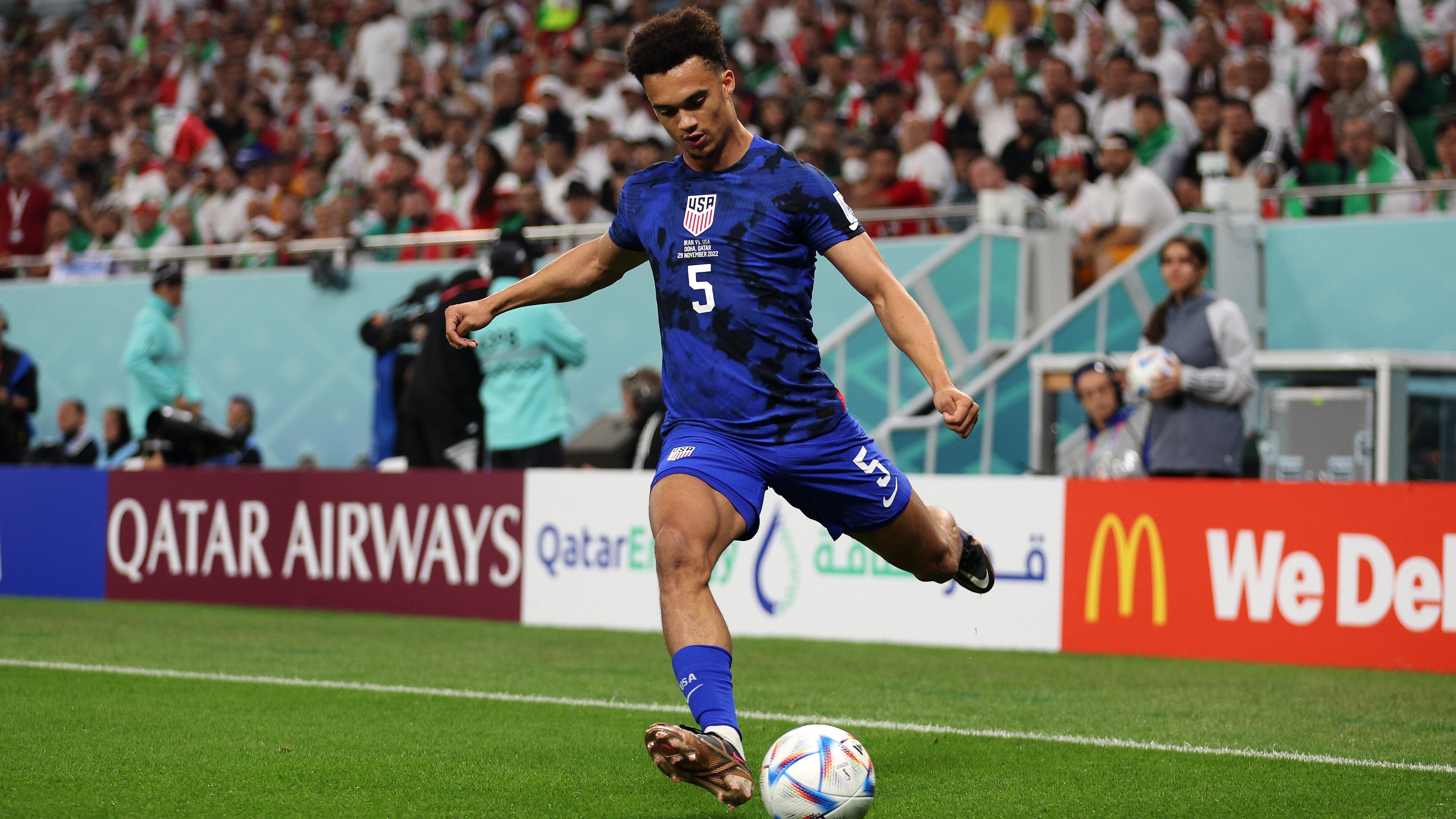 IR Iran v USA: Group B - FIFA World Cup Qatar 2022