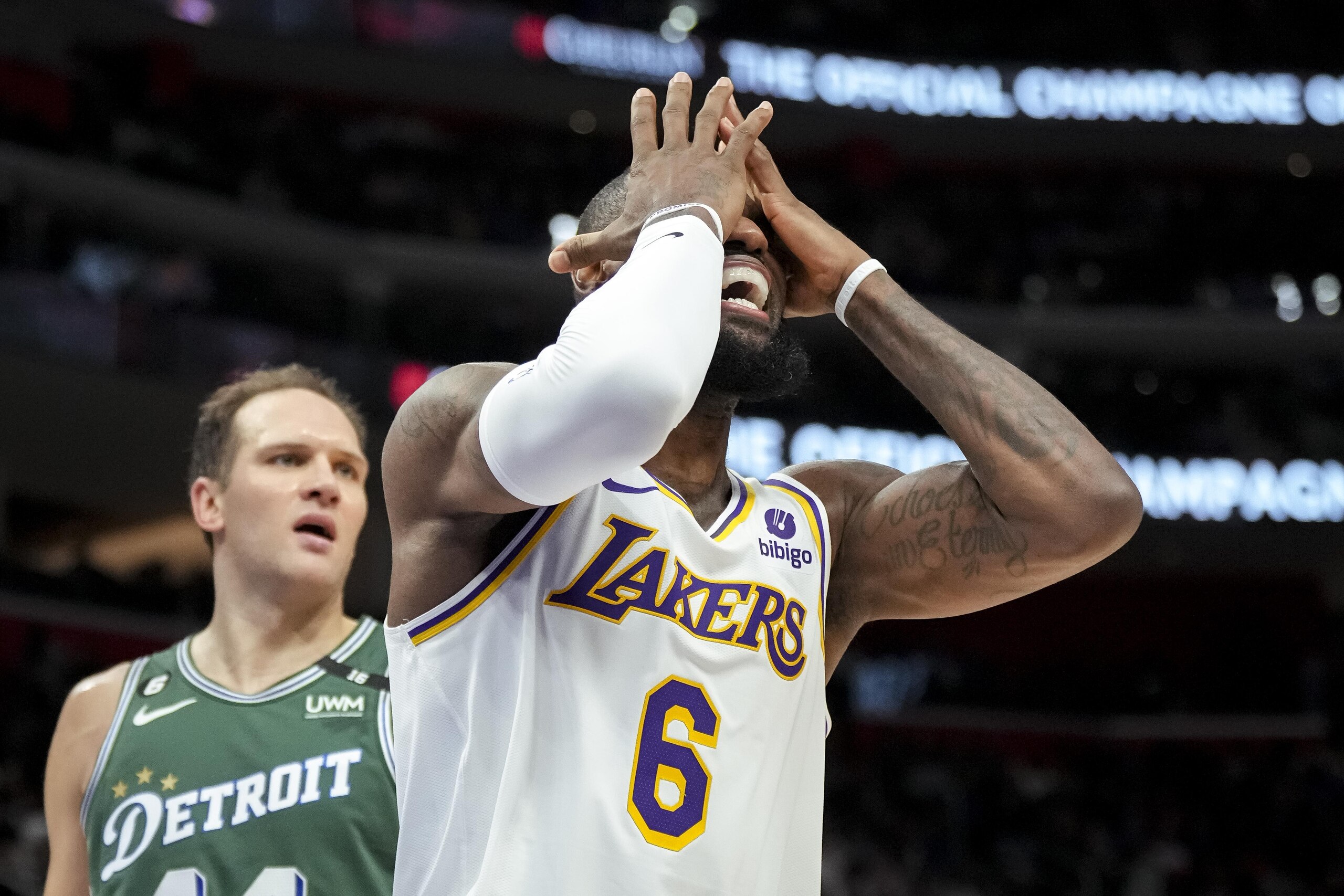 Los Angeles Lakers v Detroit Pistons Los Angeles Lakers v Detroit Pistons