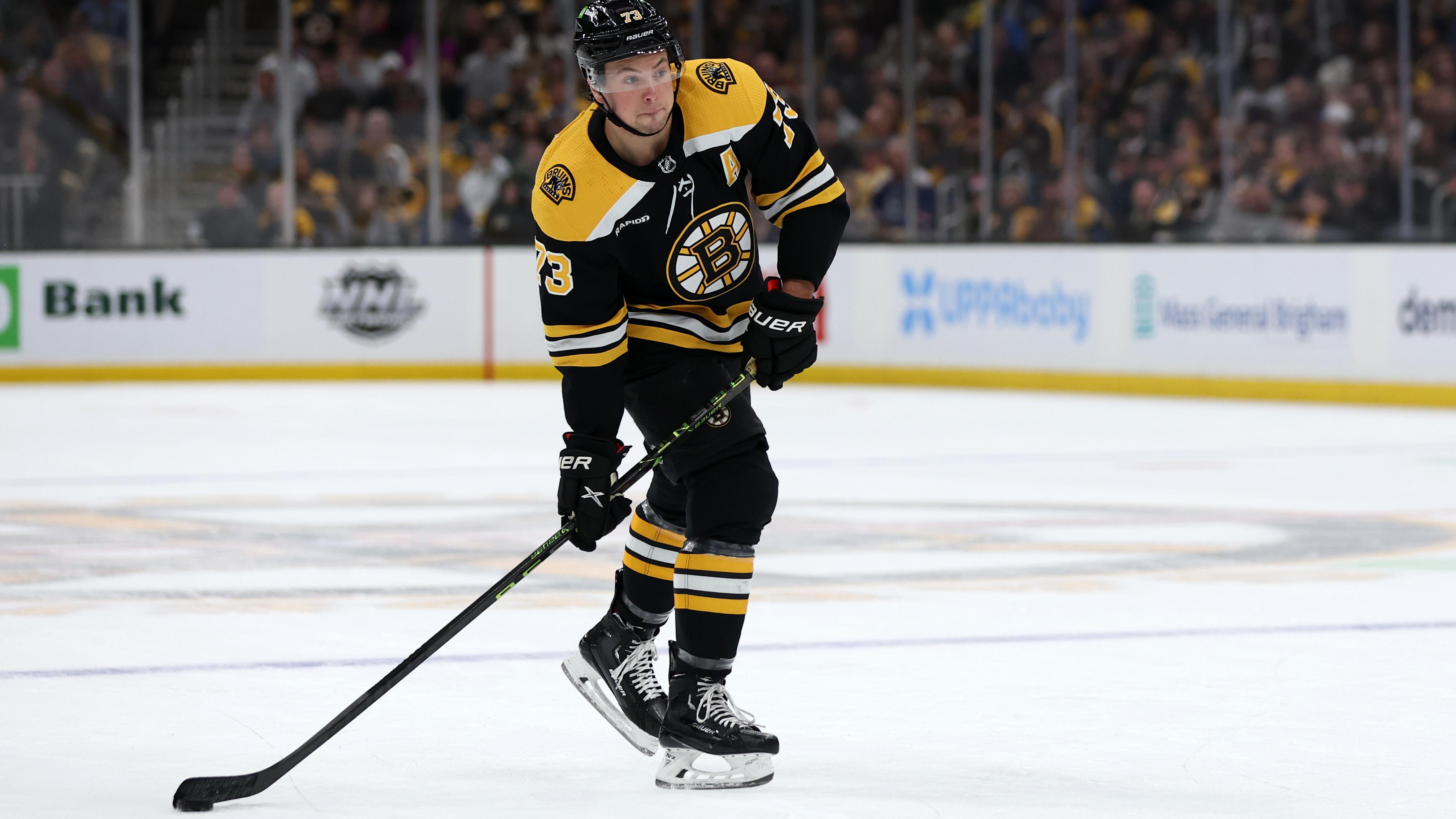 New York Islanders v Boston Bruins