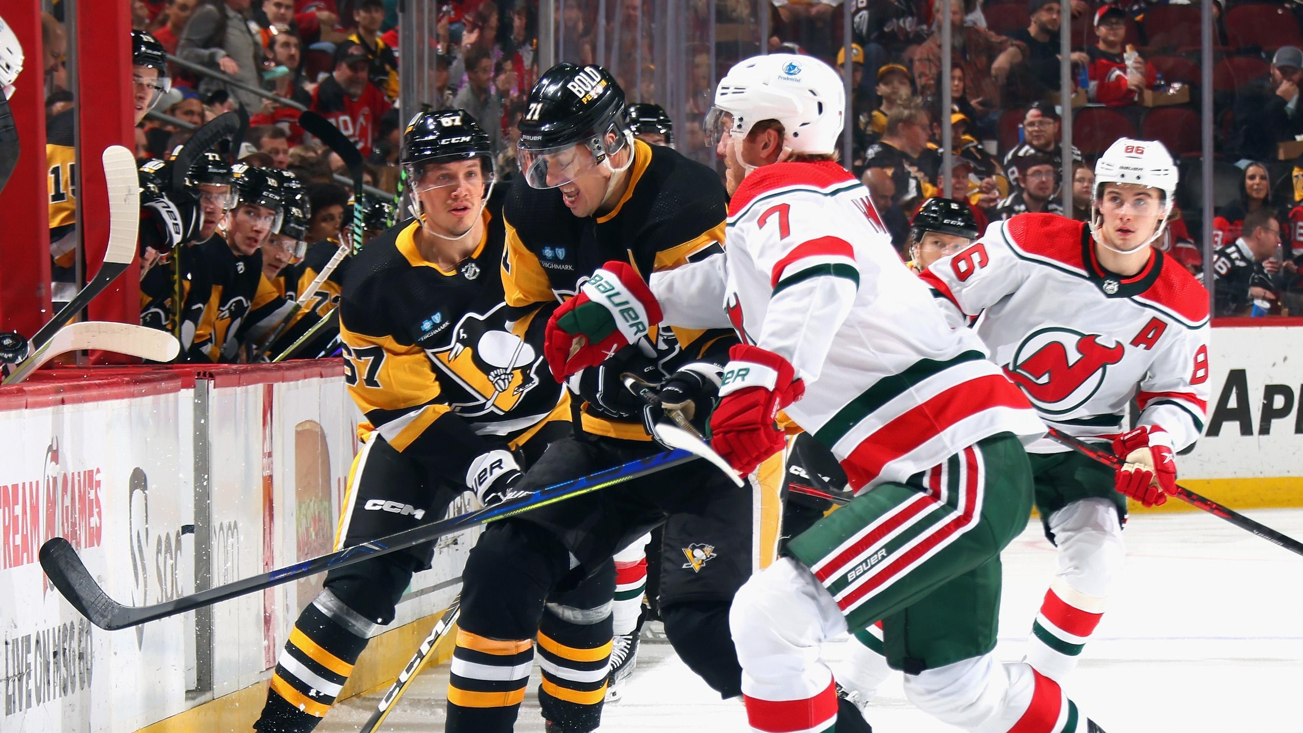 Pittsburgh Penguins v New Jersey Devils