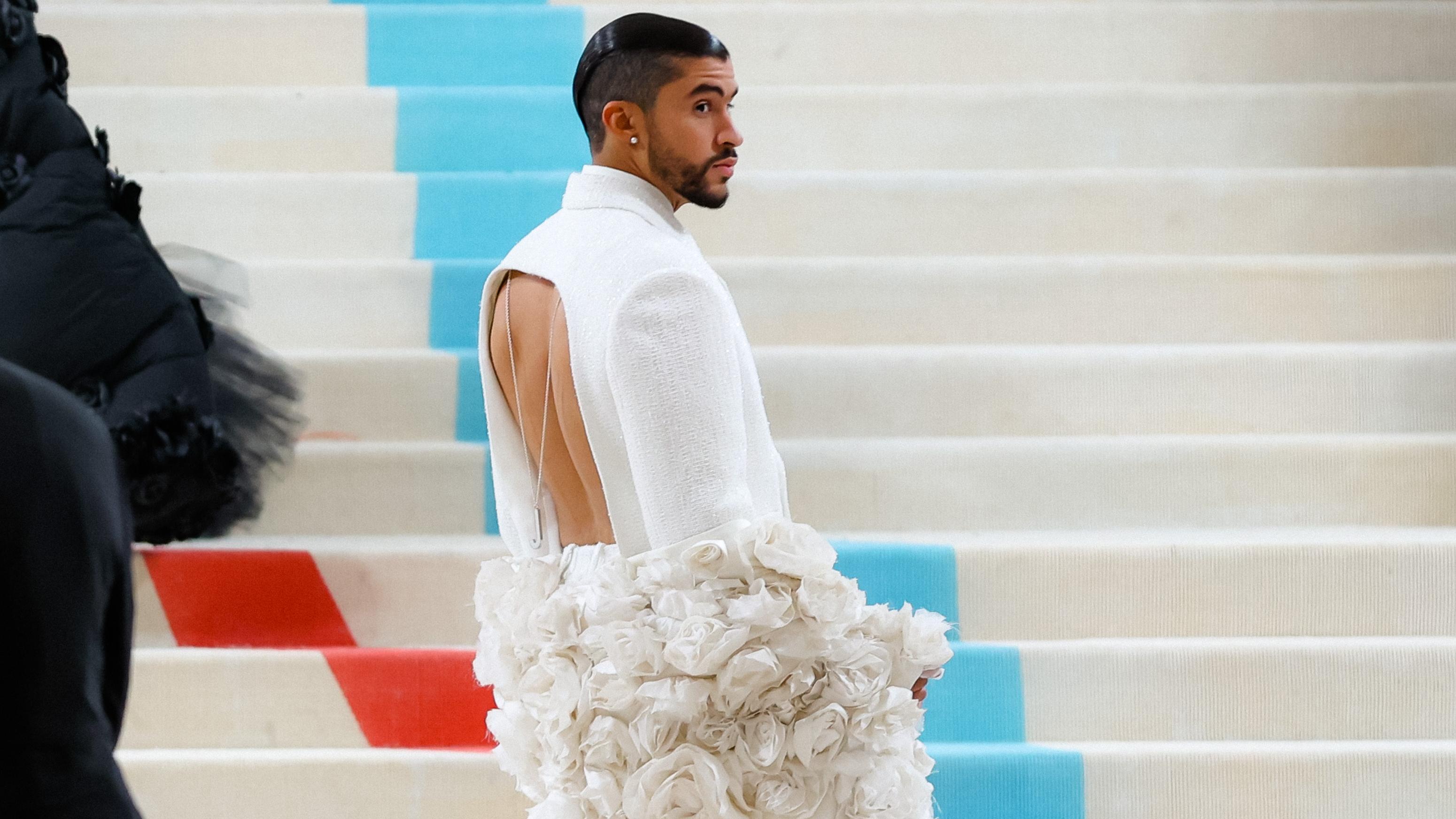 The 2023 Met Gala Celebrating "Karl Lagerfeld: A Line Of Beauty" - Street Sightings