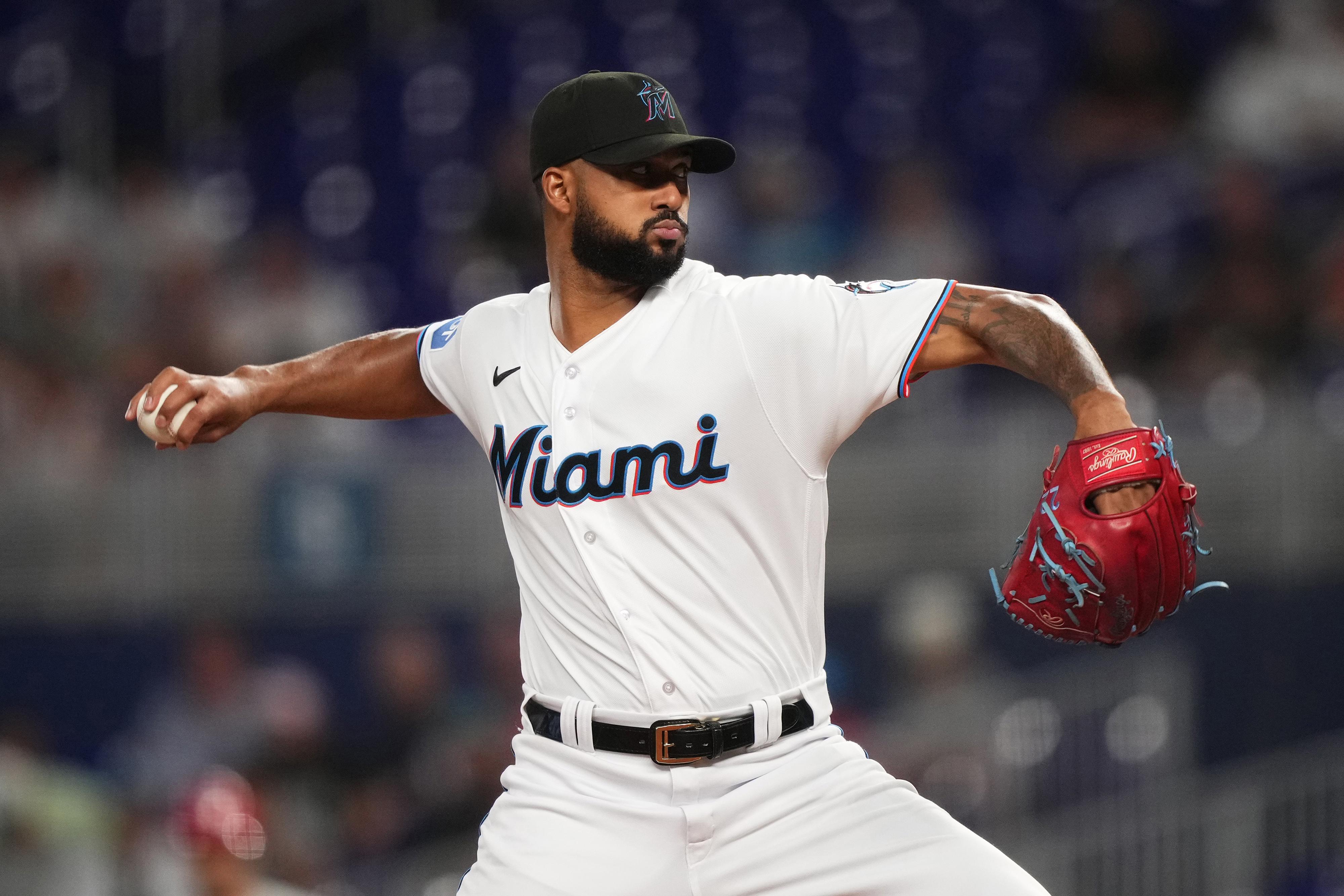 Philadelphia Phillies v Miami Marlins