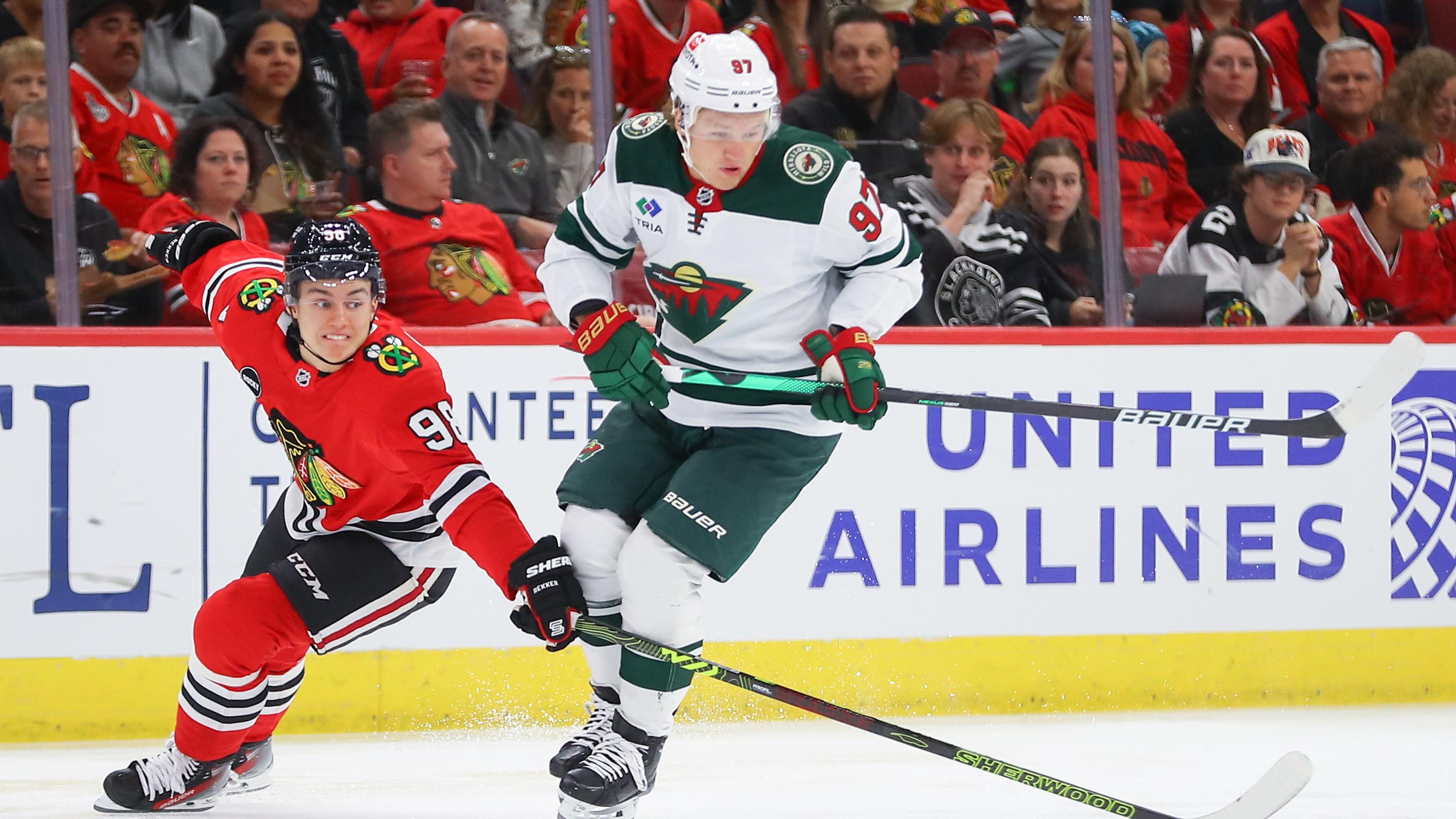 NHL: OCT 05 Wild at Blackhawks