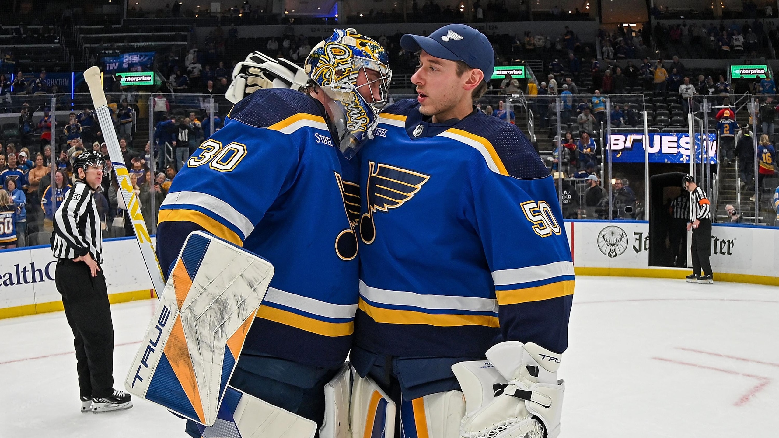 Arizona Coyotes v St Louis Blues Arizona Coyotes v St Louis Blues
