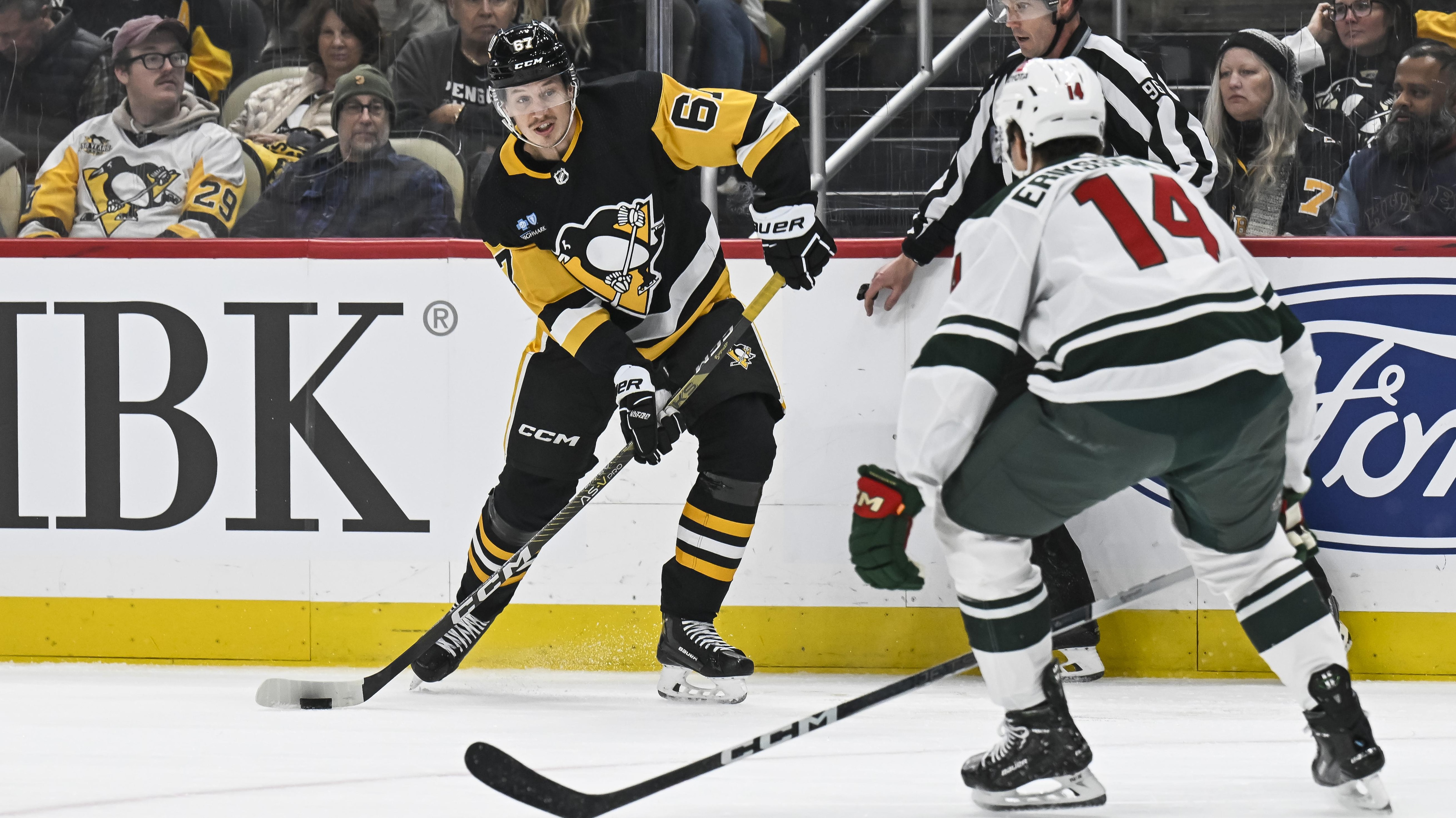 NHL: DEC 18 Wild at Penguins