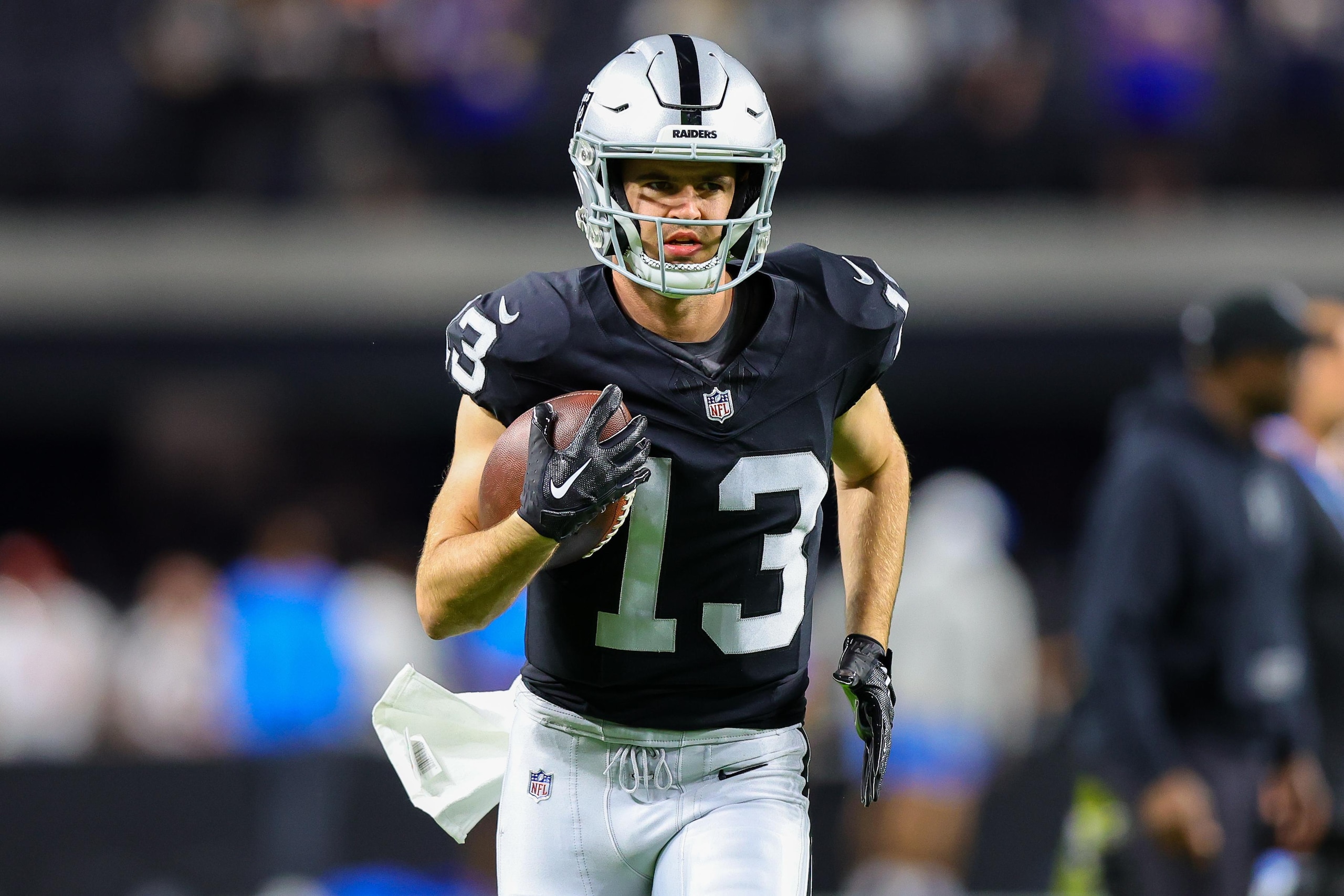 NFL: DEC 14 Chargers at Raiders NFL: DEC 14 Chargers at Raiders