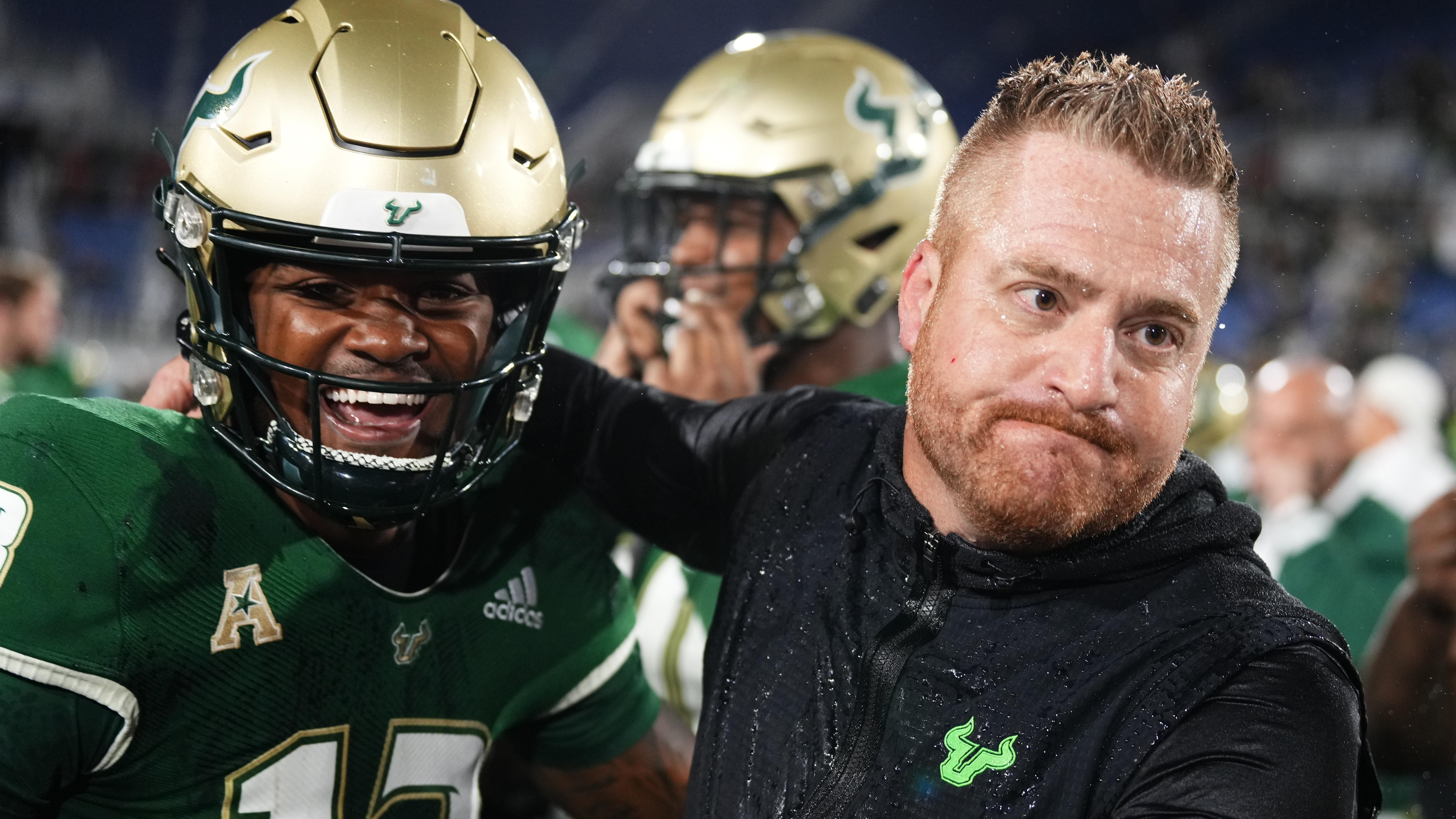 RoofClaim.com Boca Raton Bowl - USF v Syracuse