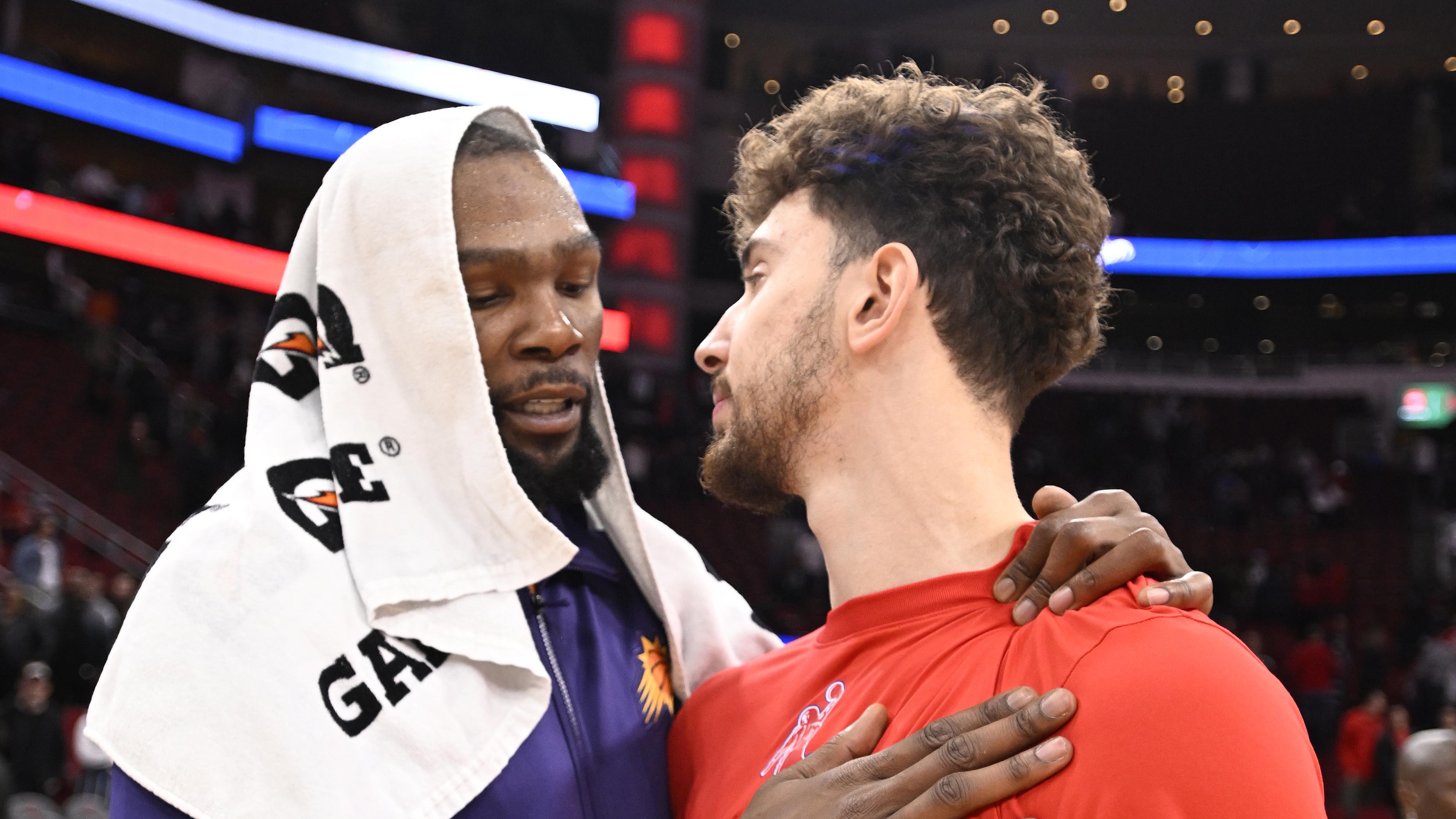 Phoenix Suns v Houston Rockets