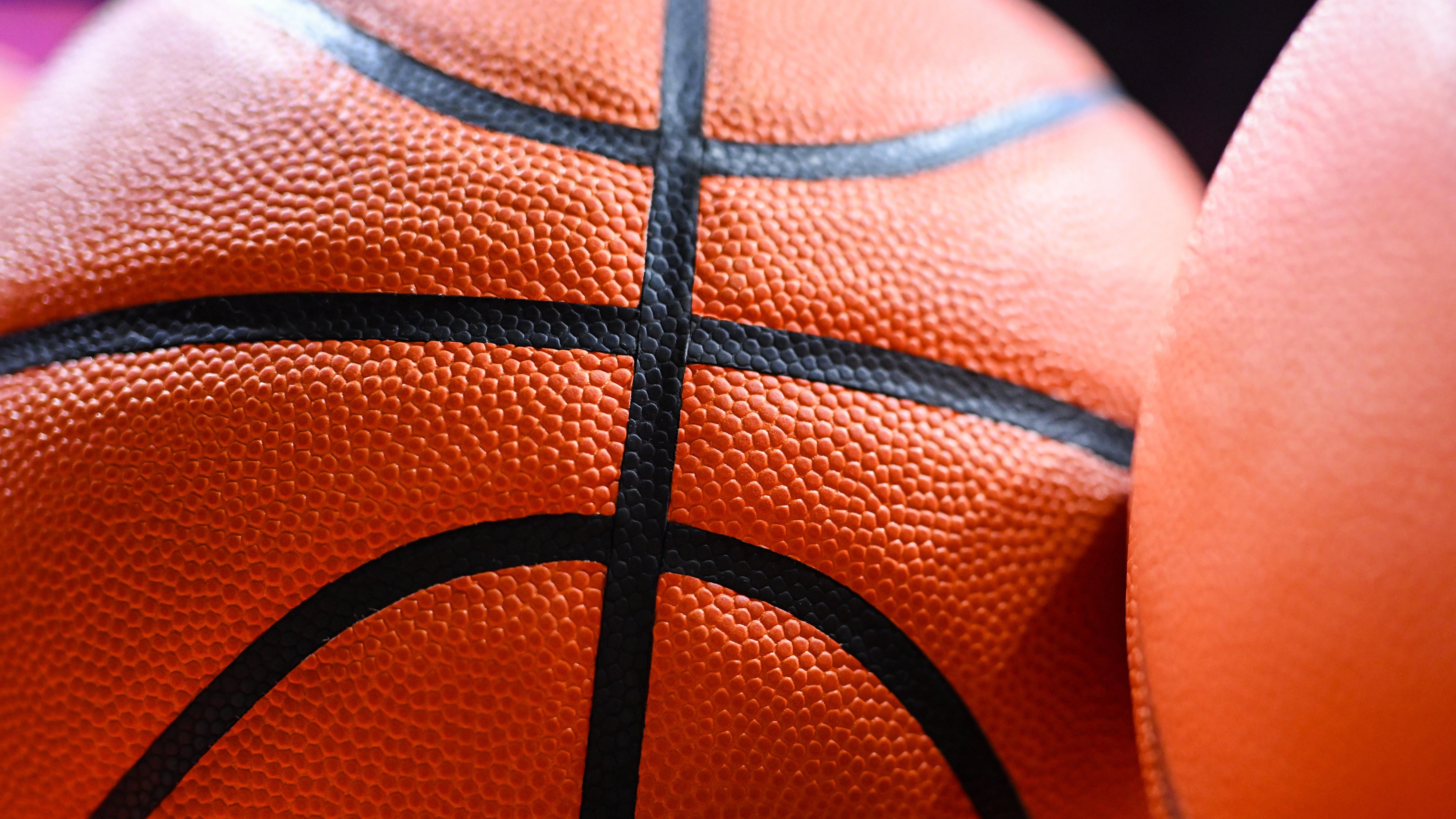 COLLEGE BASKETBALL: JAN 02 Northwestern at Illinois