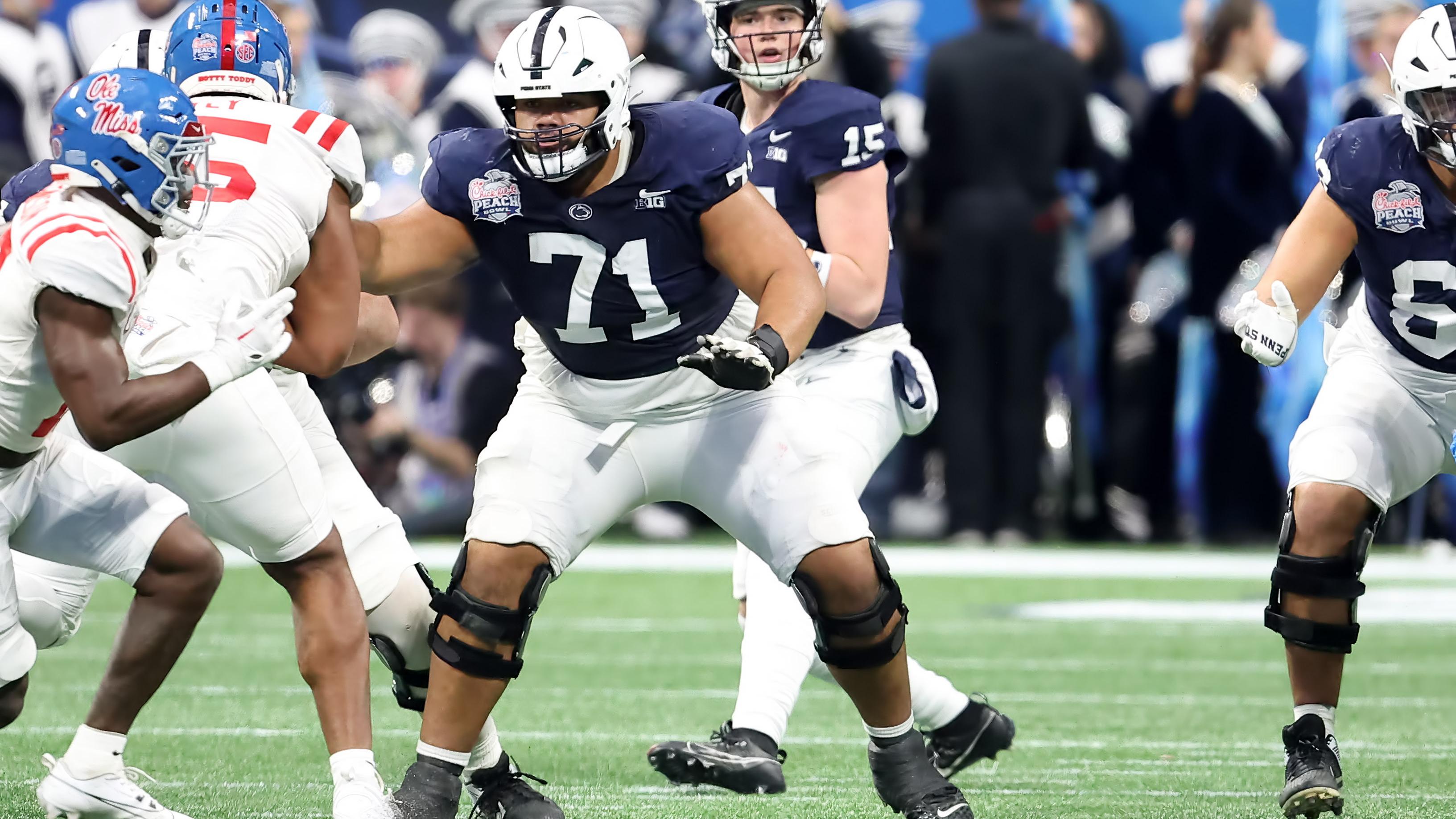 COLLEGE FOOTBALL: DEC 30 Chick-fil-A Peach Bowl - Ole Miss vs Penn State