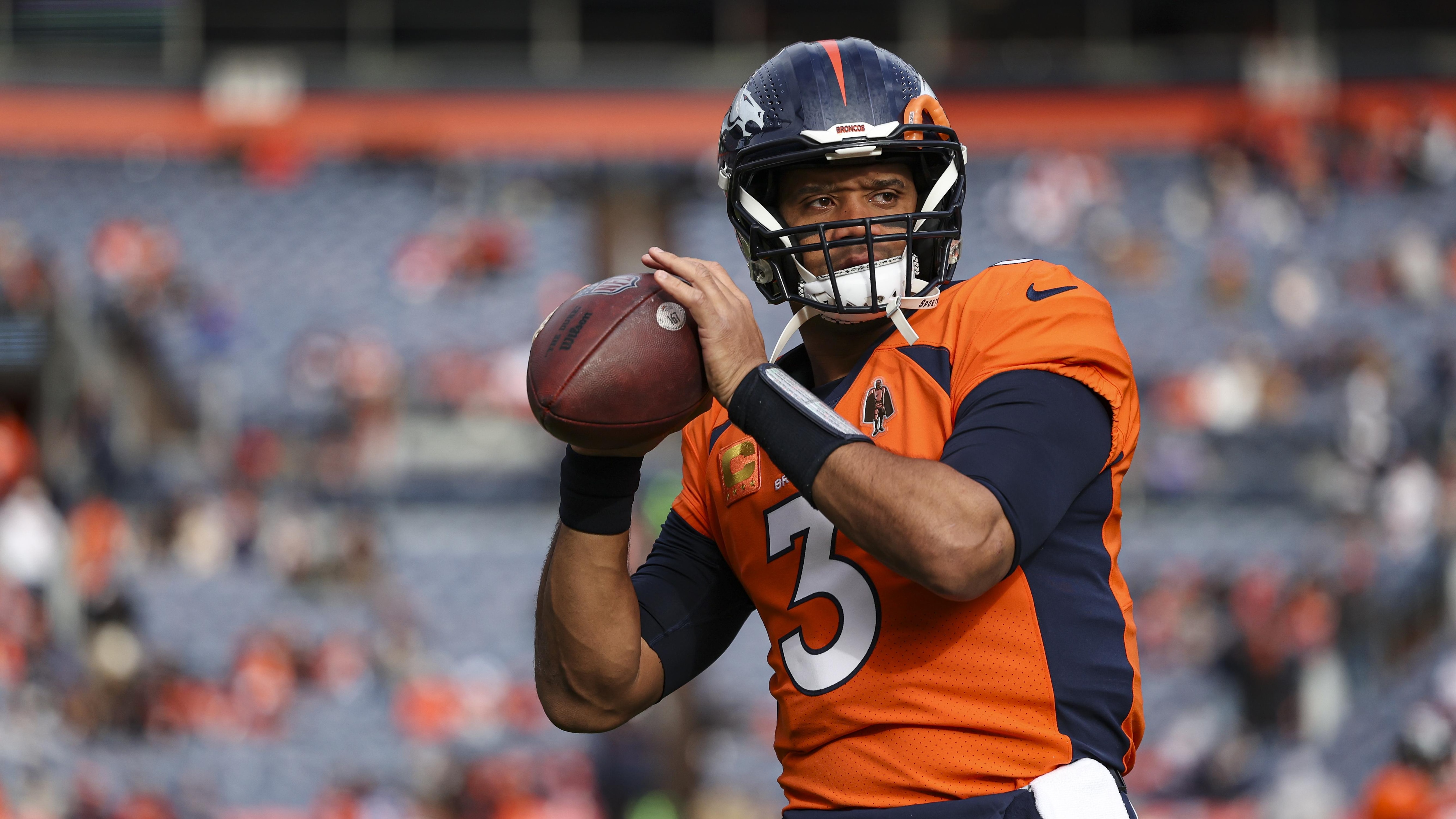 Los Angeles Chargers v Denver Broncos