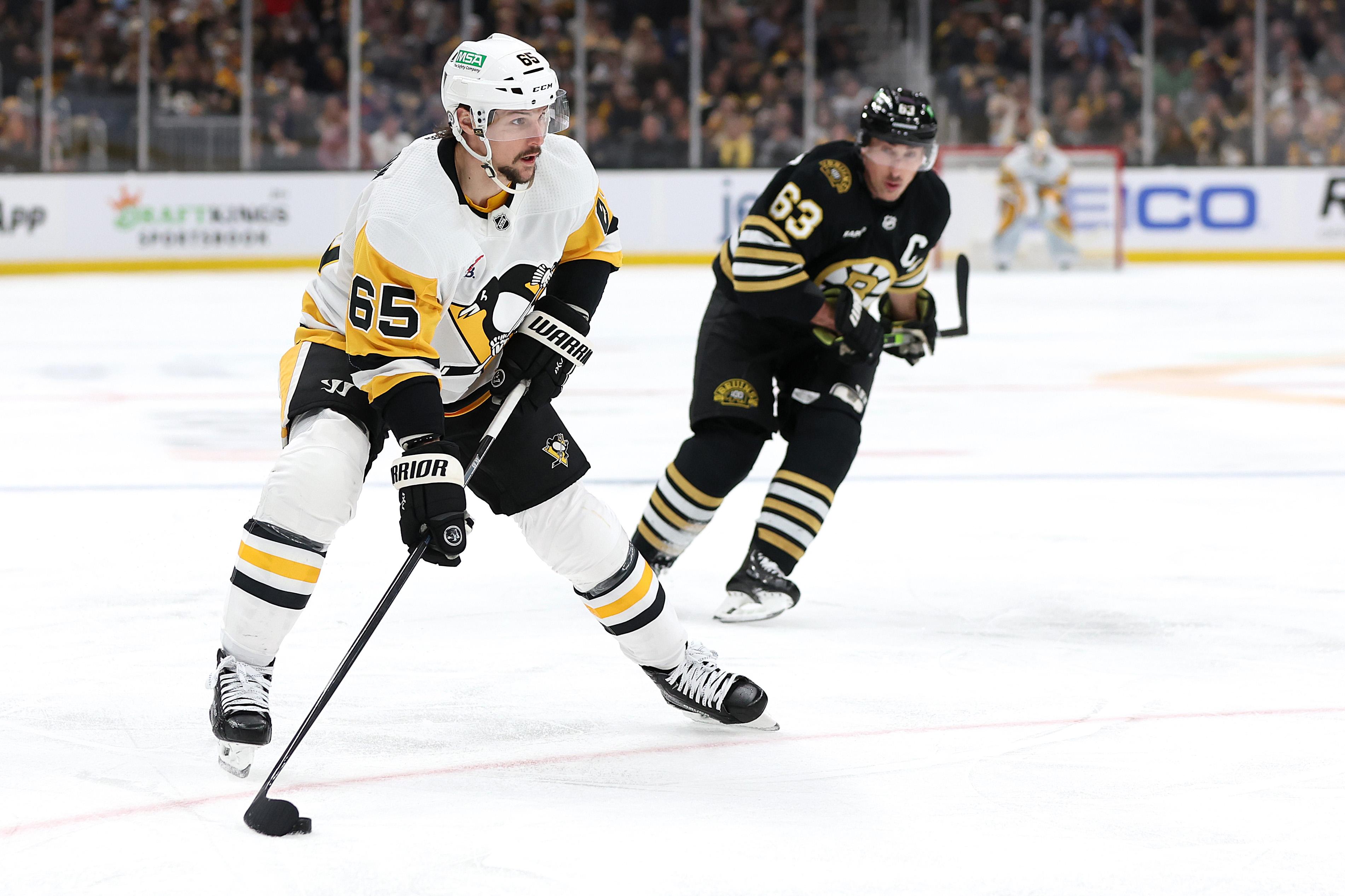 Pittsburgh Penguins v Boston Bruins