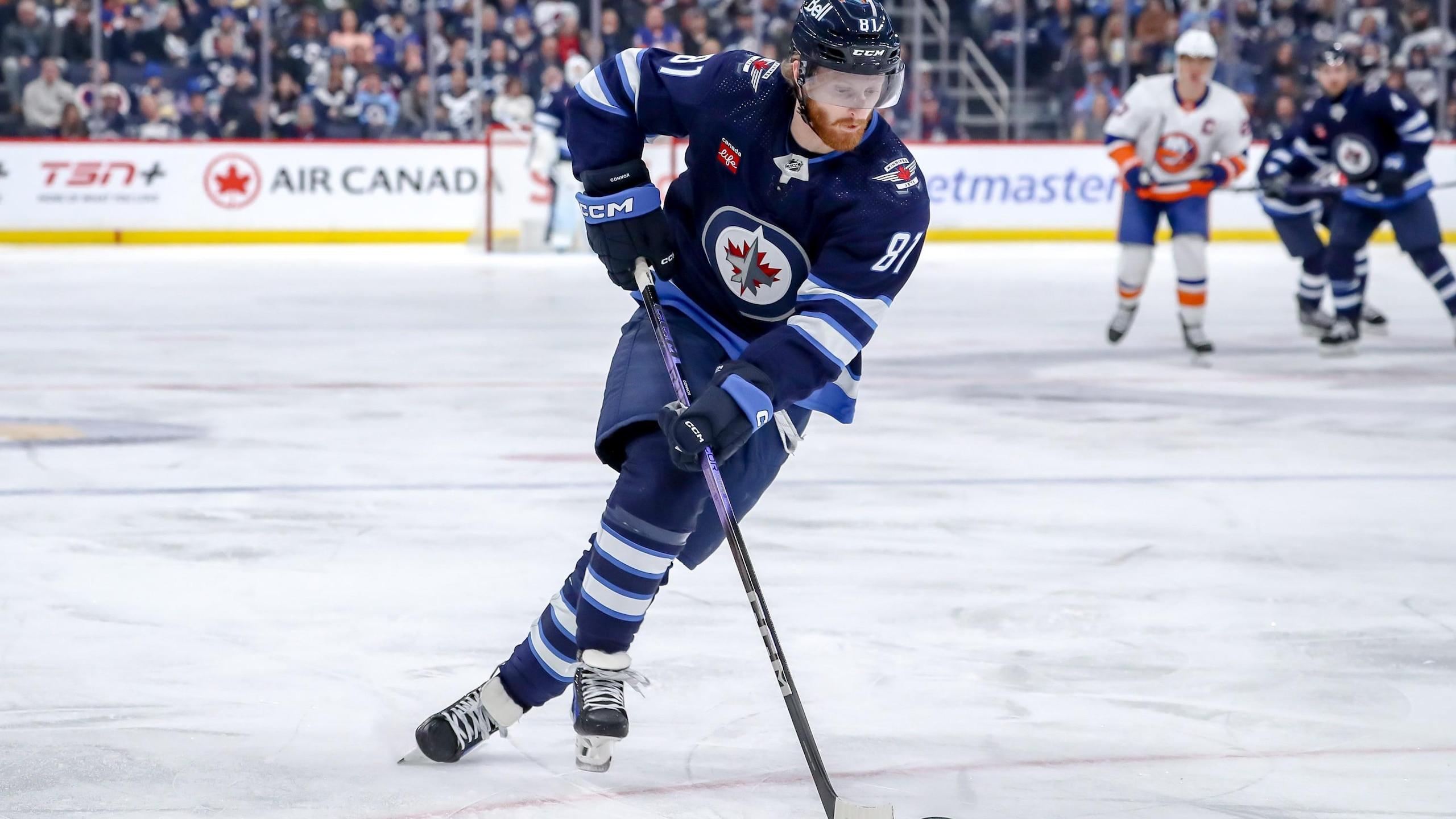 New York Islanders v Winnipeg Jets