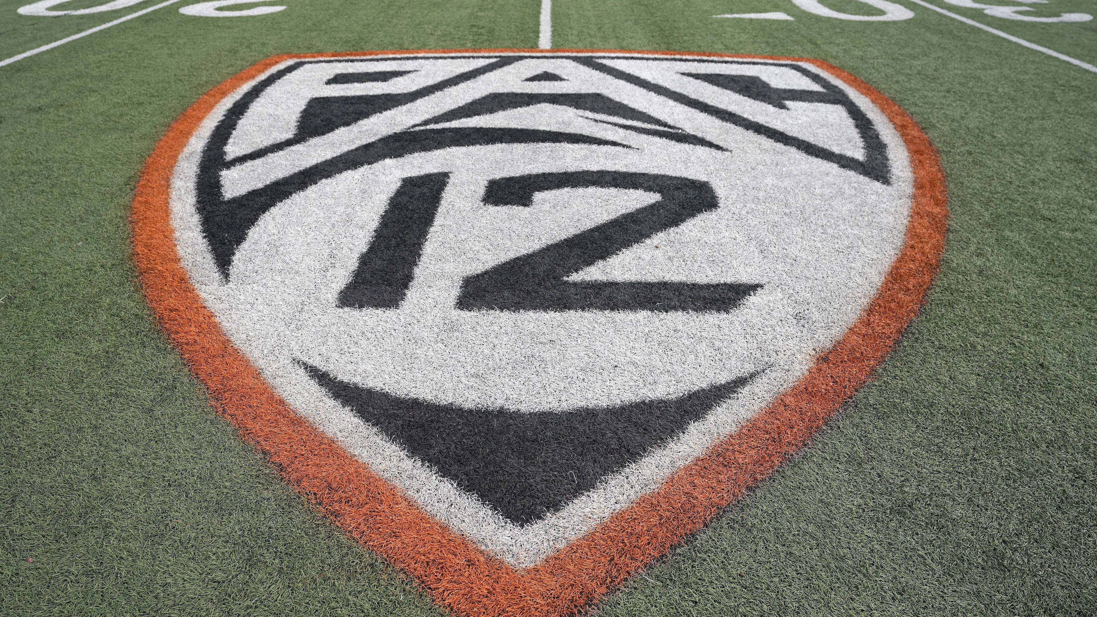 Pac-12 Announces 2026 CFB Schedule for Rebuilt League, Includes 'Flex' Rematch