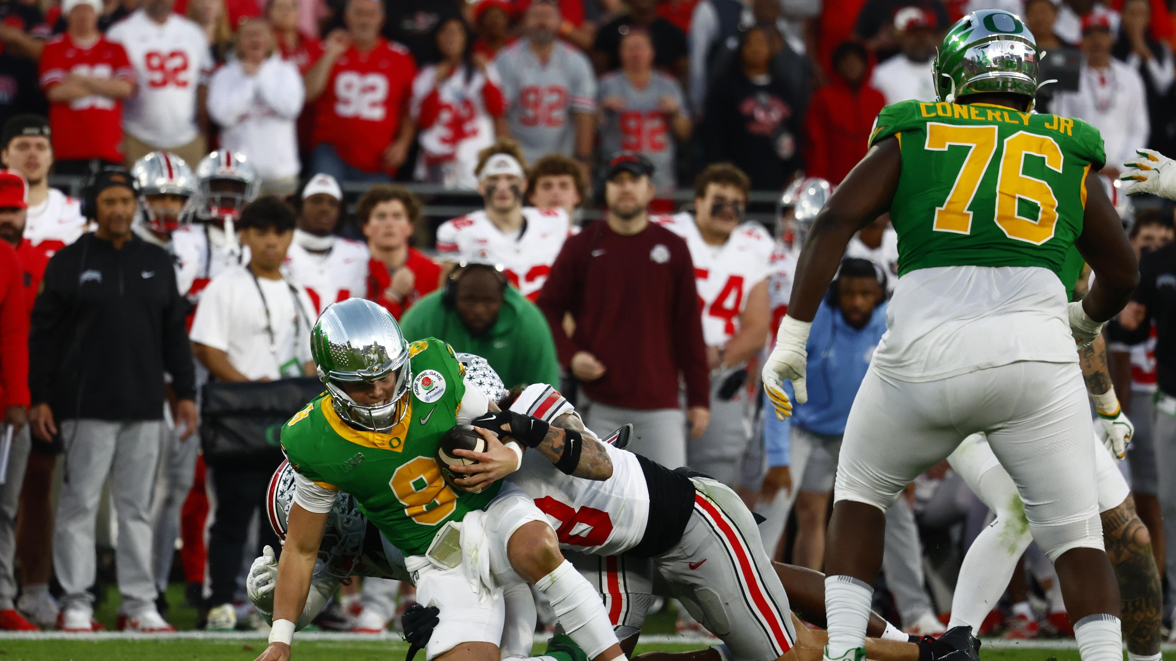 COLLEGE FOOTBALL: JAN 01 CFP Quarterfinal Rose Bowl Game - Ohio State vs Oregon COLLEGE FOOTBALL: JAN 01 CFP Quarterfinal Rose Bowl Game - Ohio State vs Oregon