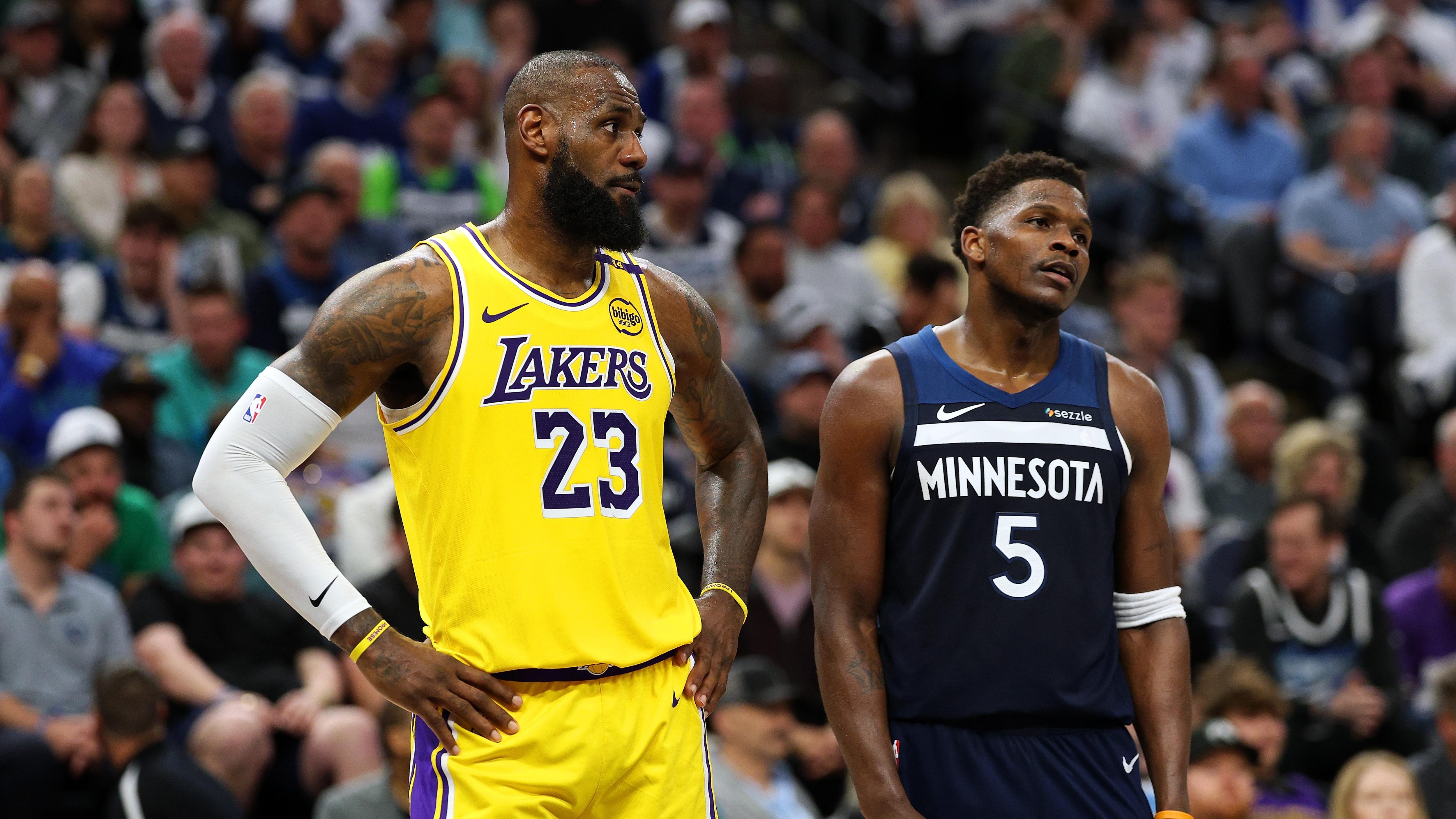 Los Angeles Lakers v Minnesota Timberwolves - Game Three
