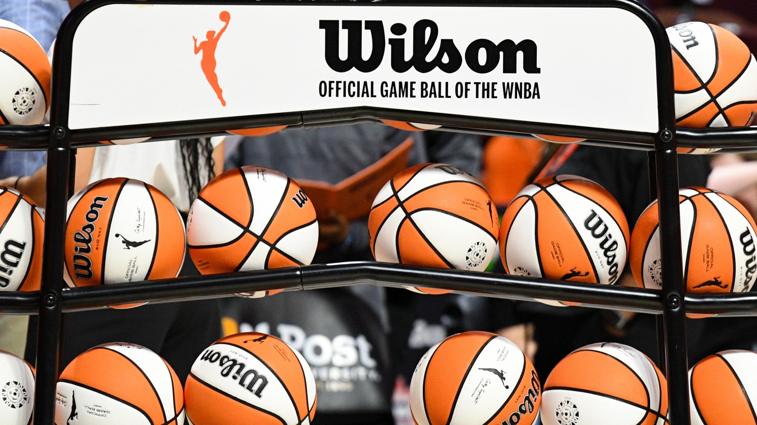 WNBA: AUG 21 Washington Mystics at Connecticut Sun