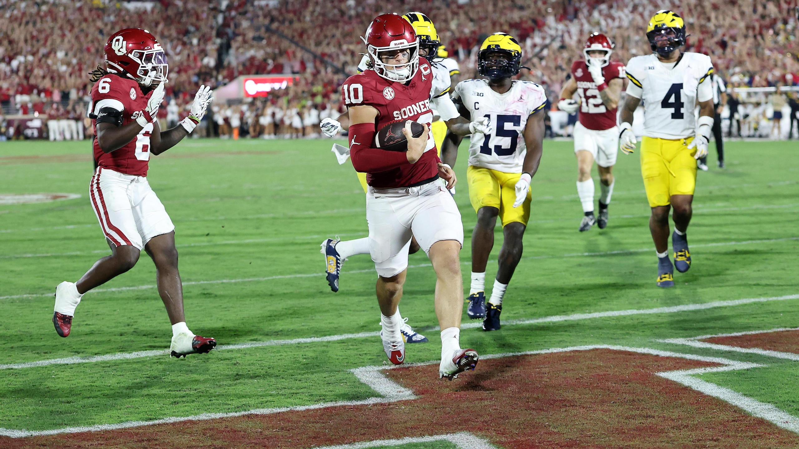 Michigan v Oklahoma