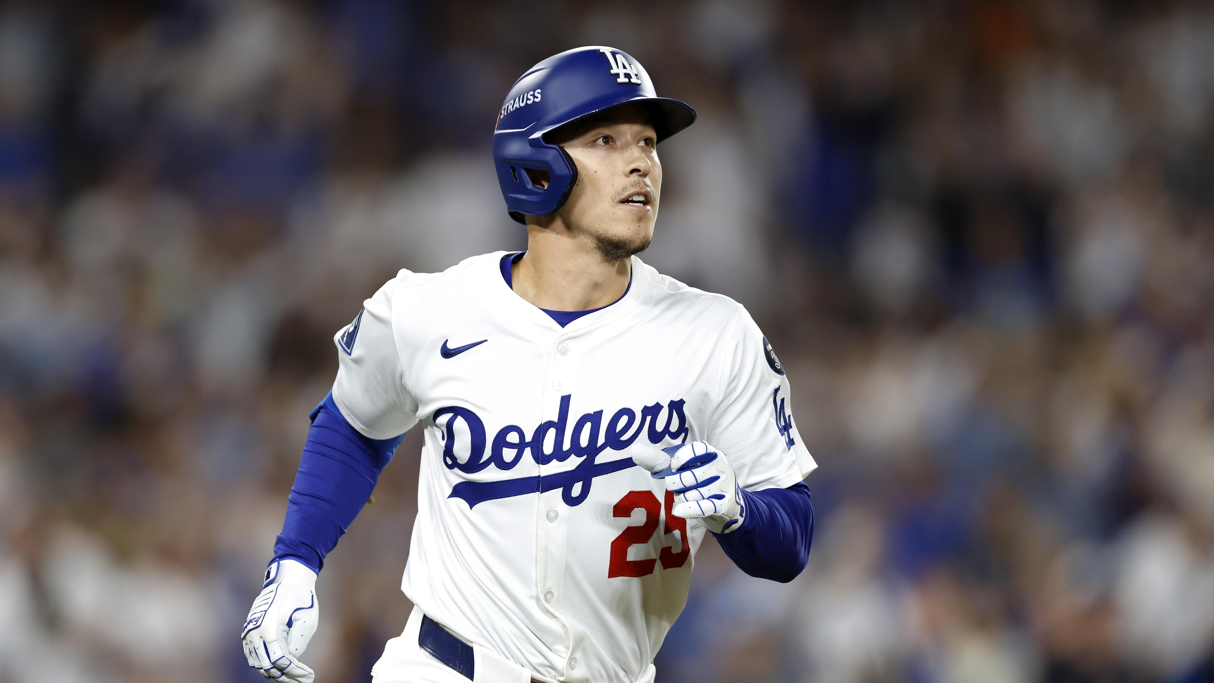 Wild Card Series - Cincinnati Reds v Los Angeles Dodgers - Game One