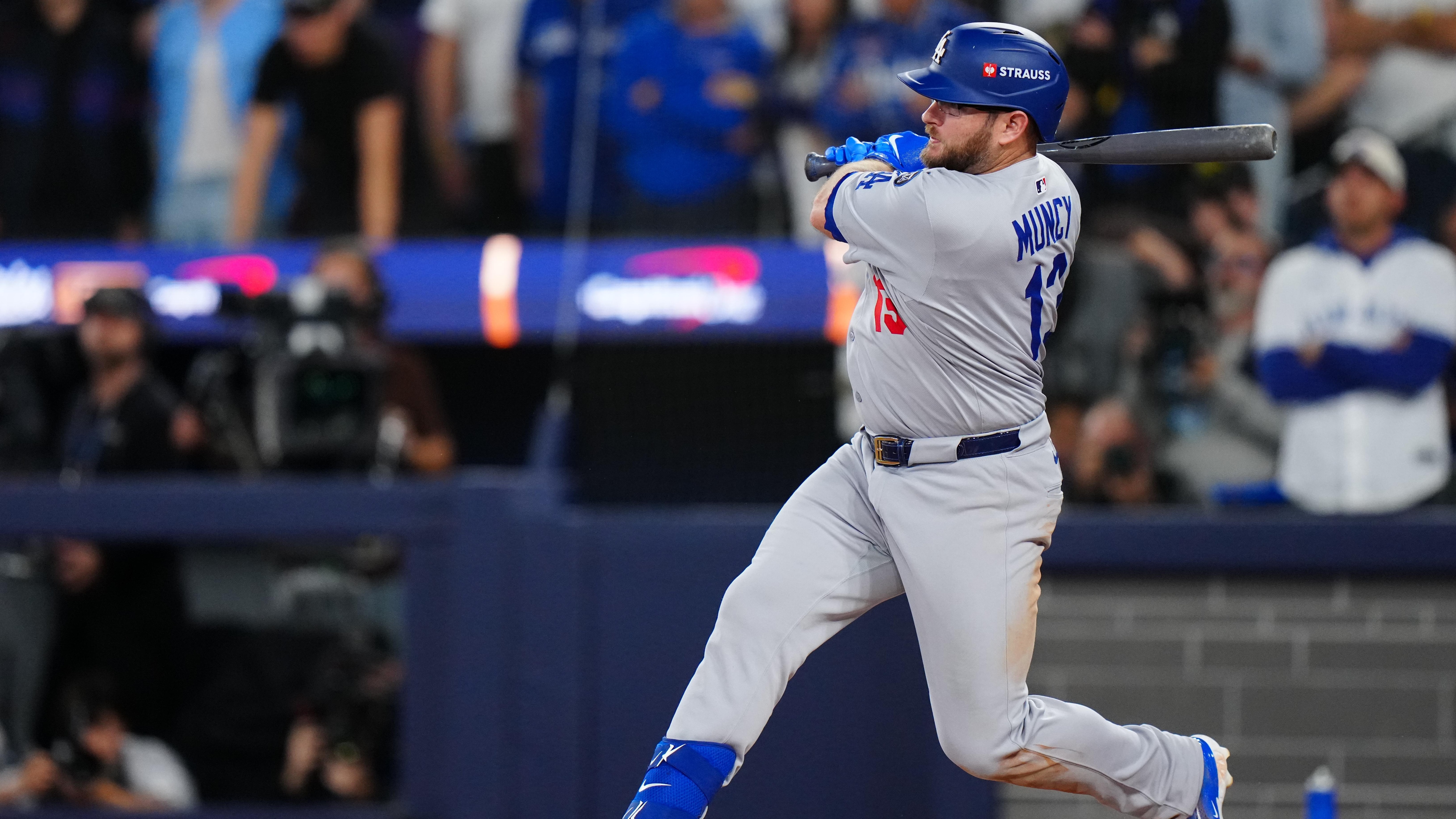 World Series - Los Angeles Dodgers v Toronto Blue Jays - Game 7