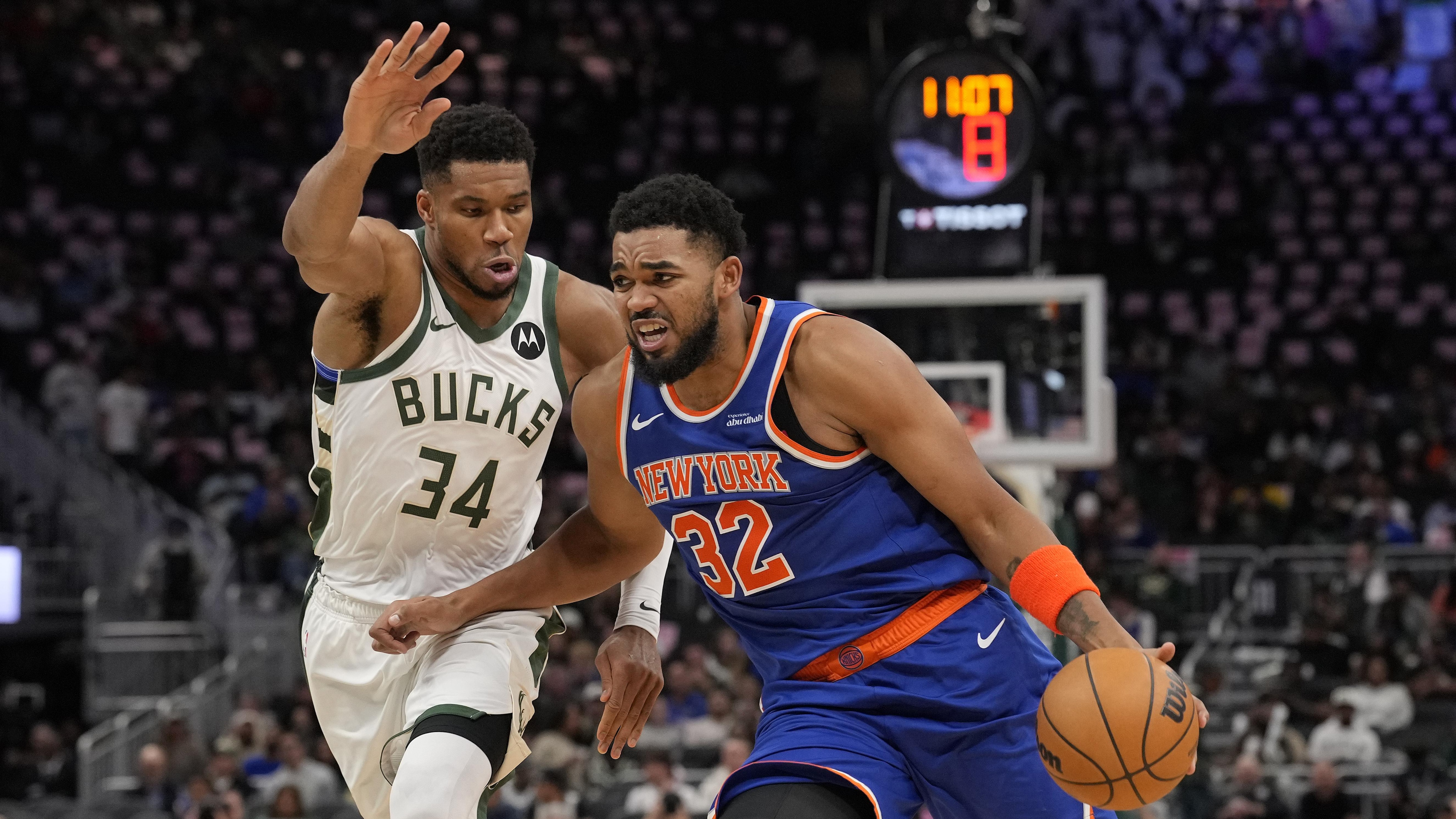 New York Knicks v Milwaukee Bucks