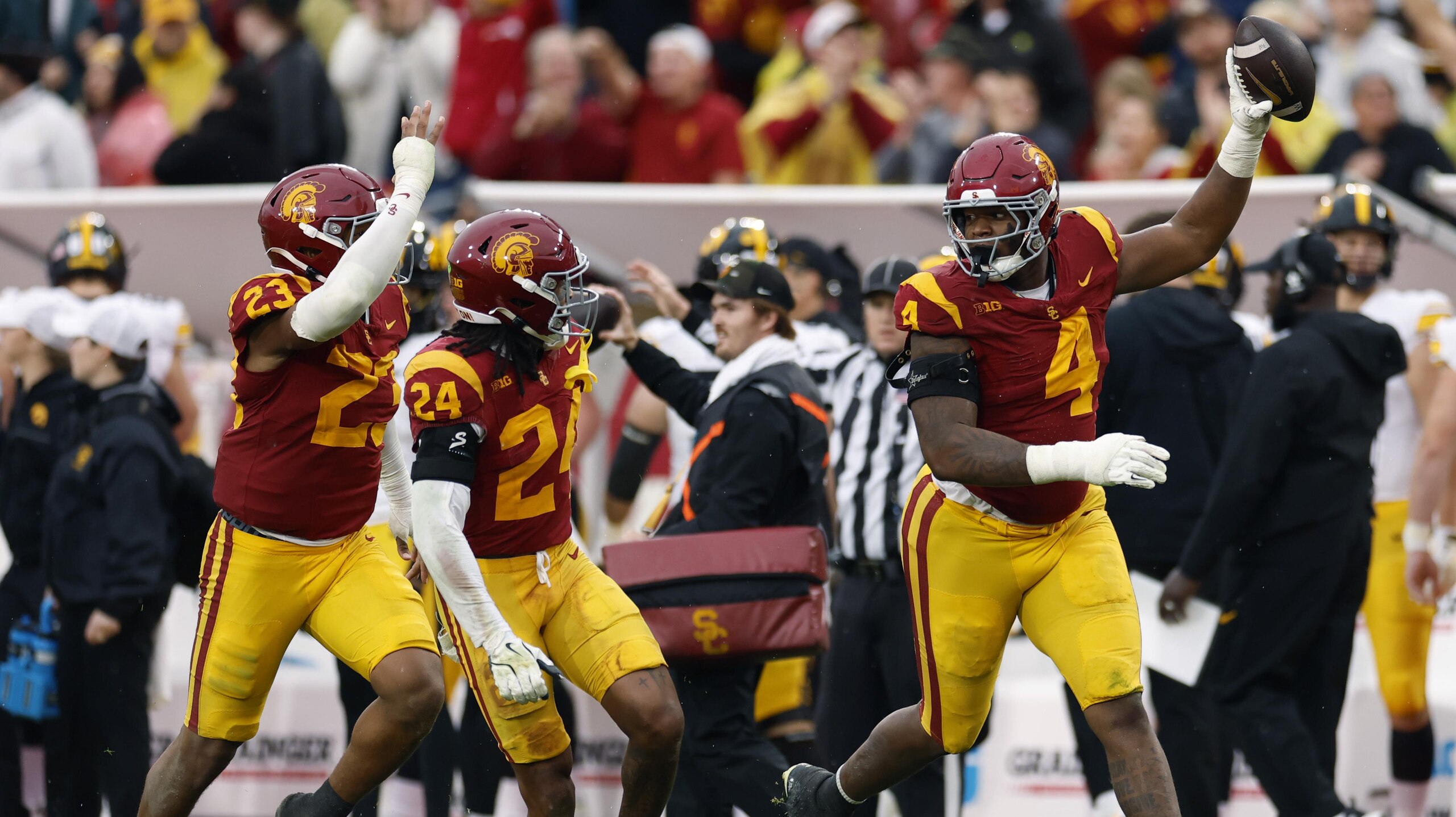 Iowa v USC