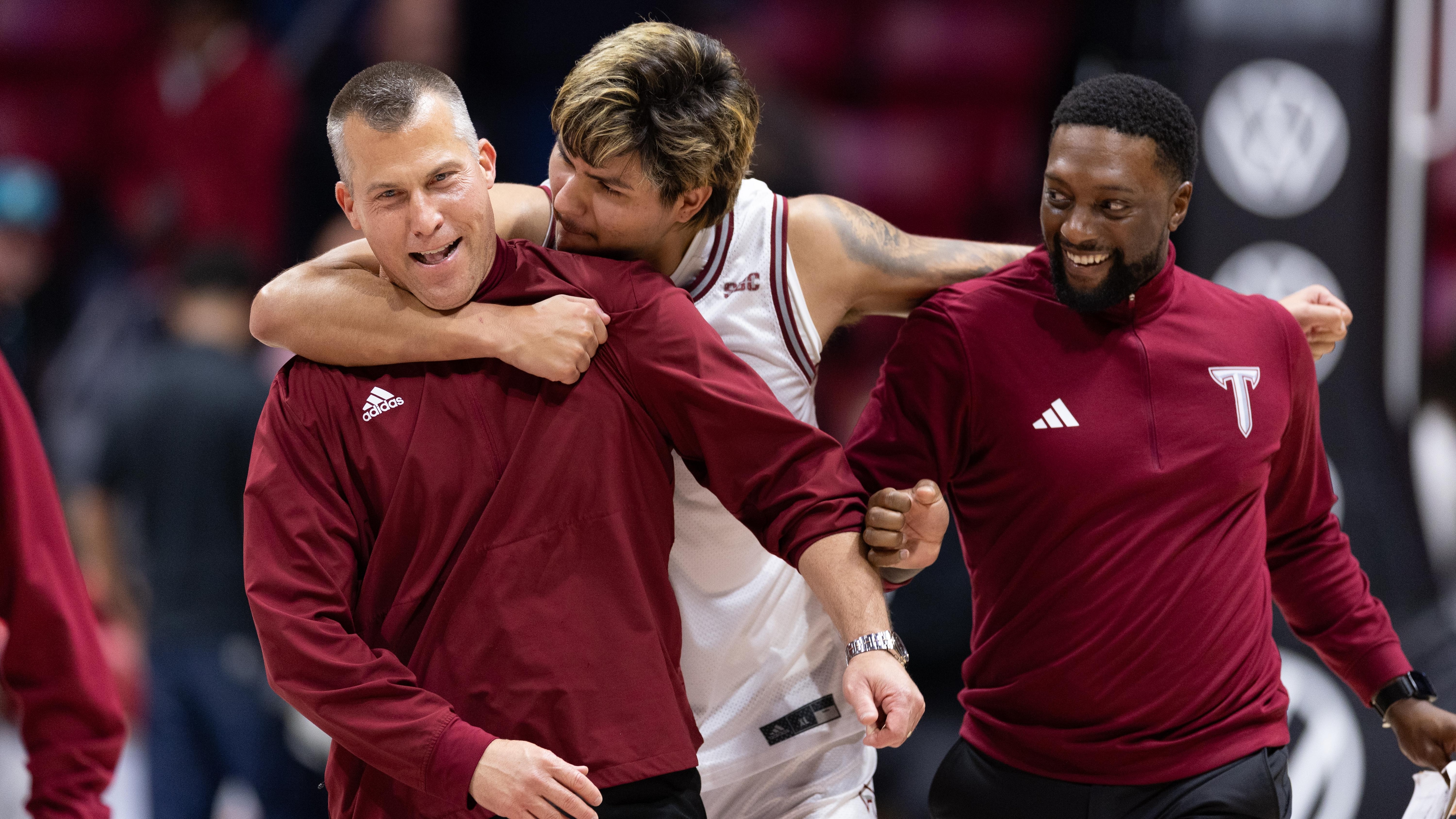 COLLEGE BASKETBALL: NOV 18 Troy at San Diego State