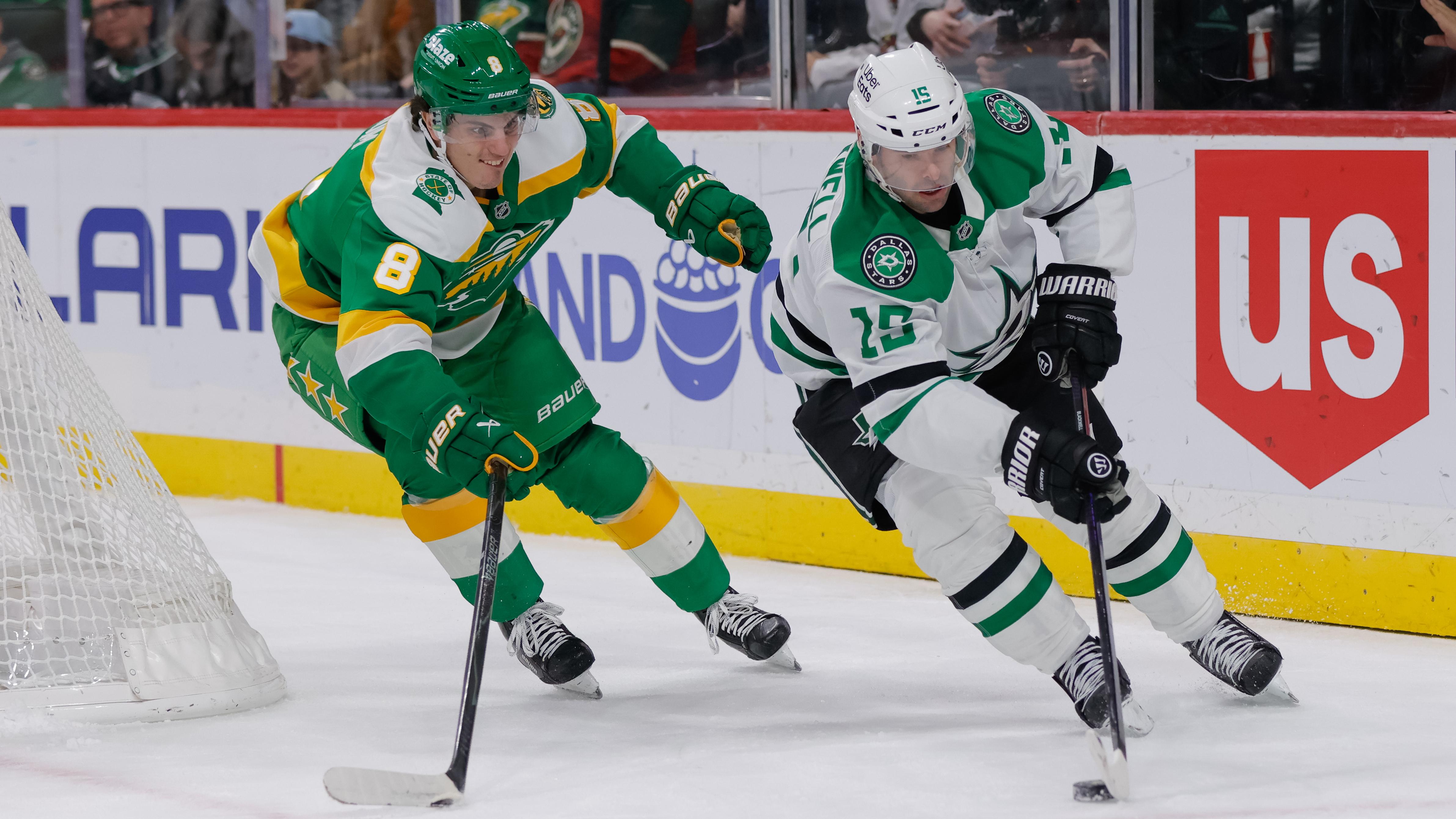 NHL: DEC 11 Stars at Wild