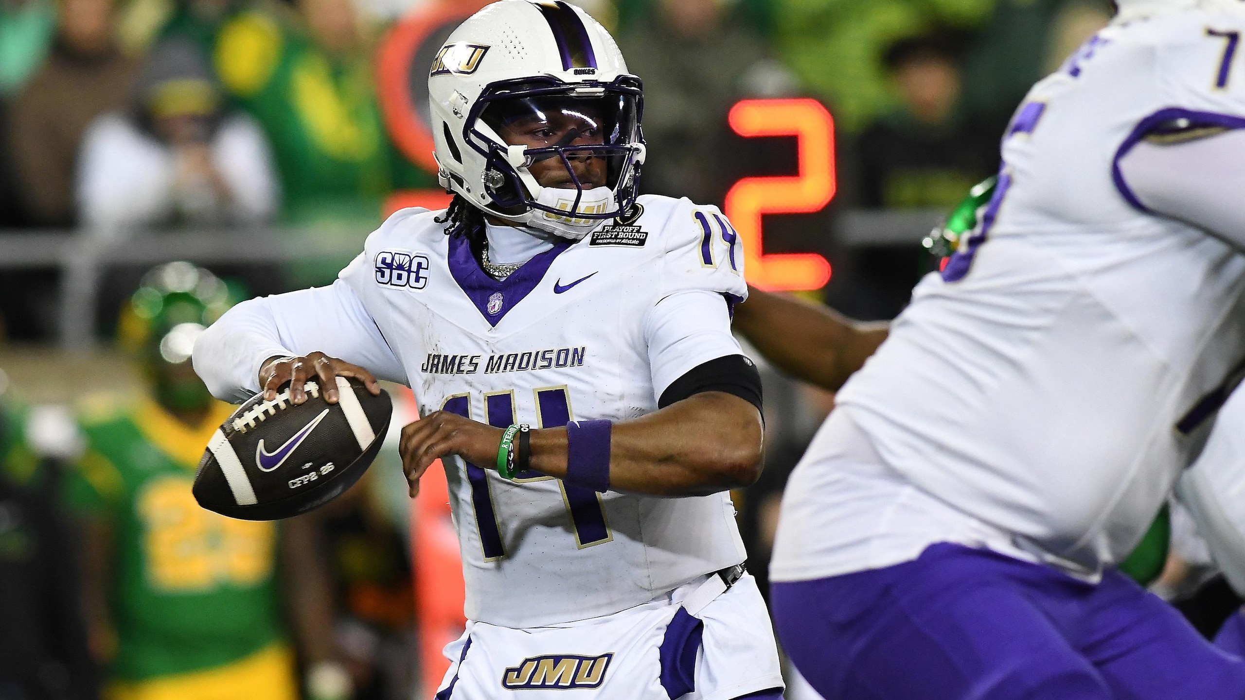 COLLEGE FOOTBALL: DEC 20 College Football Playoff First Round Game James Madison at Oregon