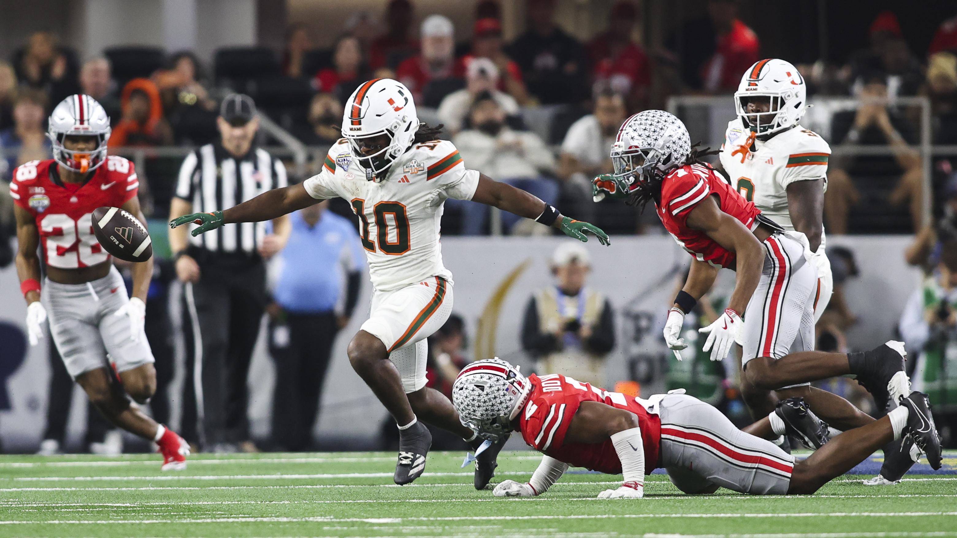 College Football Playoff Quarterfinal - Goodyear Cotton Bowl Classic: Miami v Ohio State