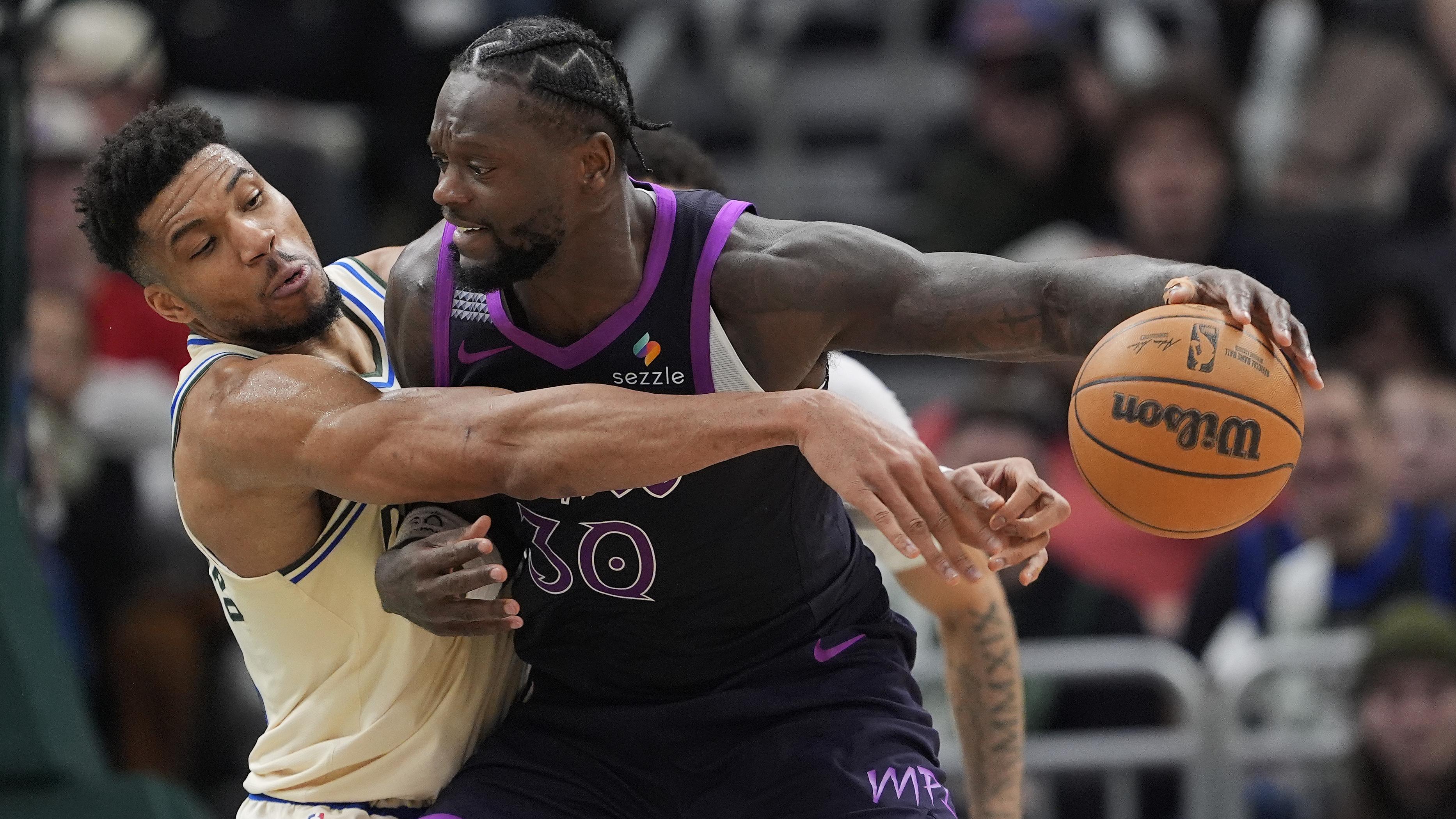 Minnesota Timberwolves v Milwaukee Bucks